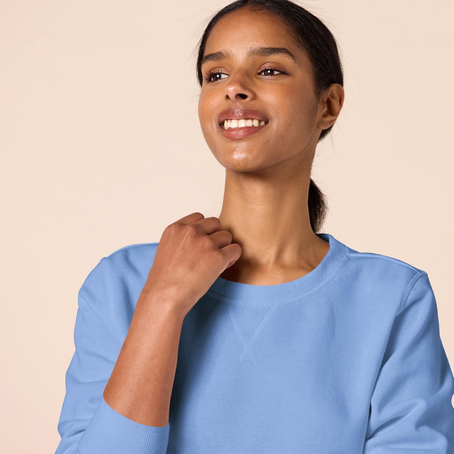 Amazon Essentials Women's French Terry Fleece Crewneck Pullover Sweatshirt (Available in Plus Size), Blue, M