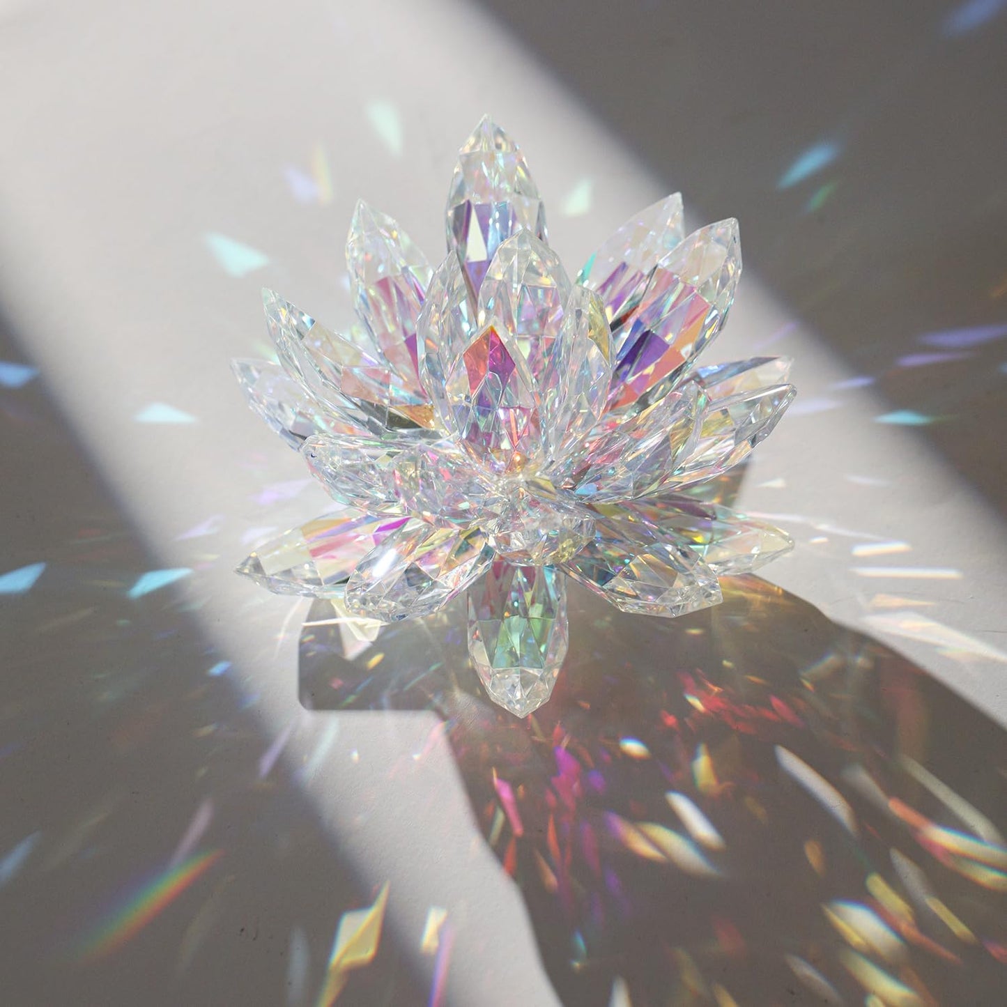 QNGCOLRCY Crystal Lotus Glass Figurine Yoga Buddhism Healing Meditations Lotus Flower Gift Table Car Home Decor (Colorful)