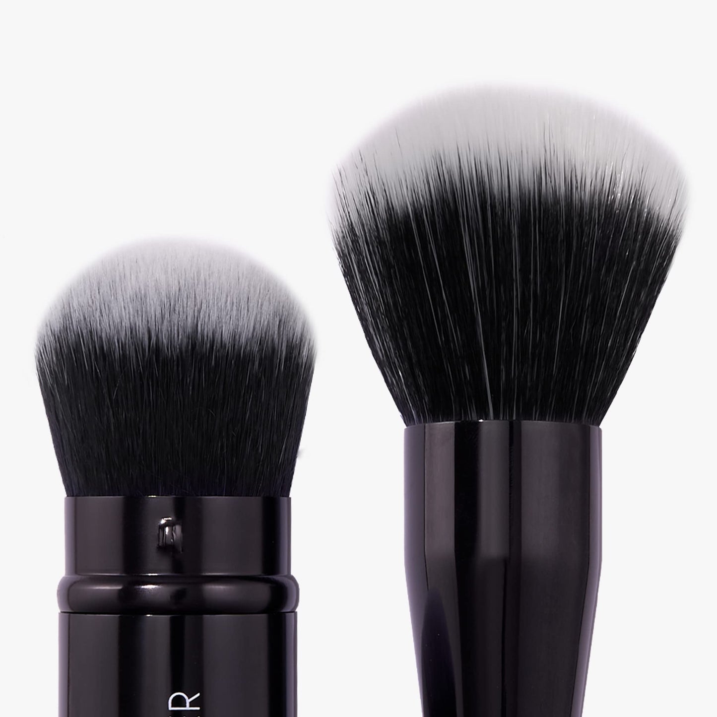 LAURA GELLER NEW YORK Retractable Black Kabuki Brush for Liquid, Cream and Powder Face Makeup With Aluminum Handle