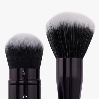 LAURA GELLER NEW YORK Retractable Black Kabuki Brush for Liquid, Cream and Powder Face Makeup With Aluminum Handle