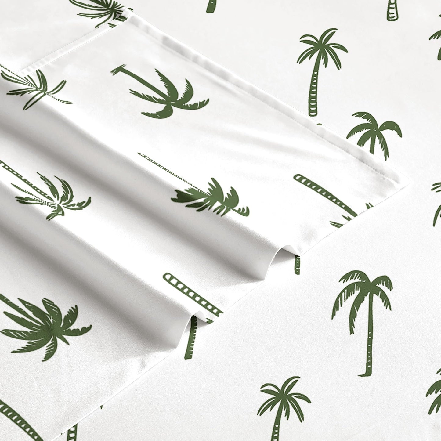 Wake In Cloud - Coastal Bed Sheets, 4-Piece Sheet Set, Boho Summer Beach Tropical Plants Palm Coconut Trees Pattern Printed Bedding, Deep Pocket, Green White, Queen Size