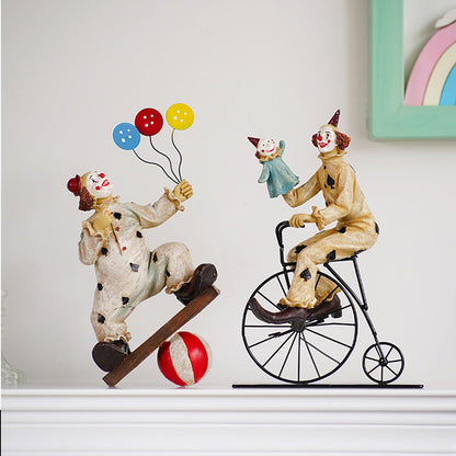 SXSZZXL Clown Statue 12 Inch Creative Circus Clown Resin Sculpture Handmade Crafts Tabletop Decoration for Halloween Home Decor (Large)