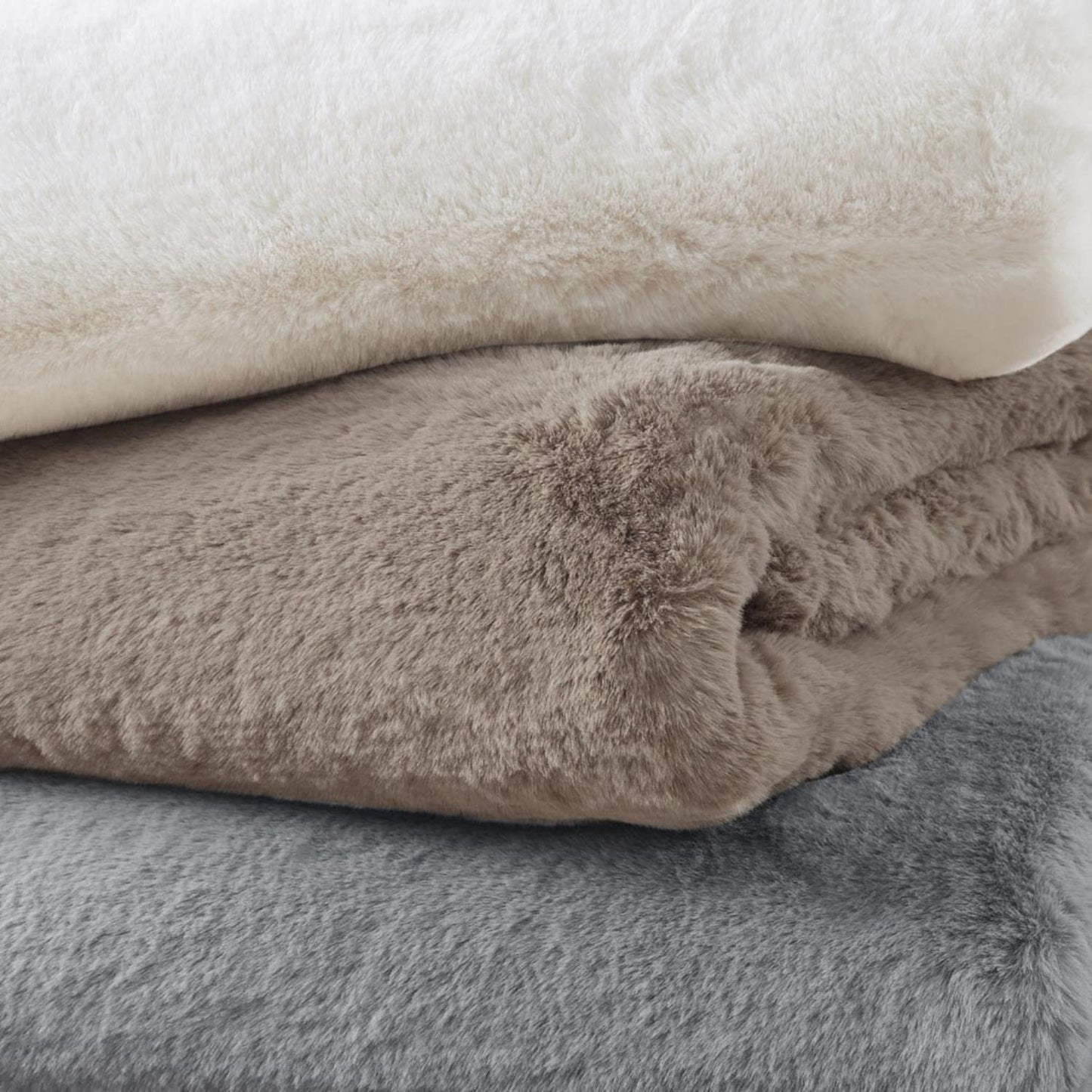 Madison Park Reversible Faux Fur Throw Blanket for Winter, Premium Warm Fuzzy Cover, Luxuriously Soft Velvet Texture Reverse, Cozy for Lounging on Couch, Sofa Ideal for Home Office, 50x60 Grey