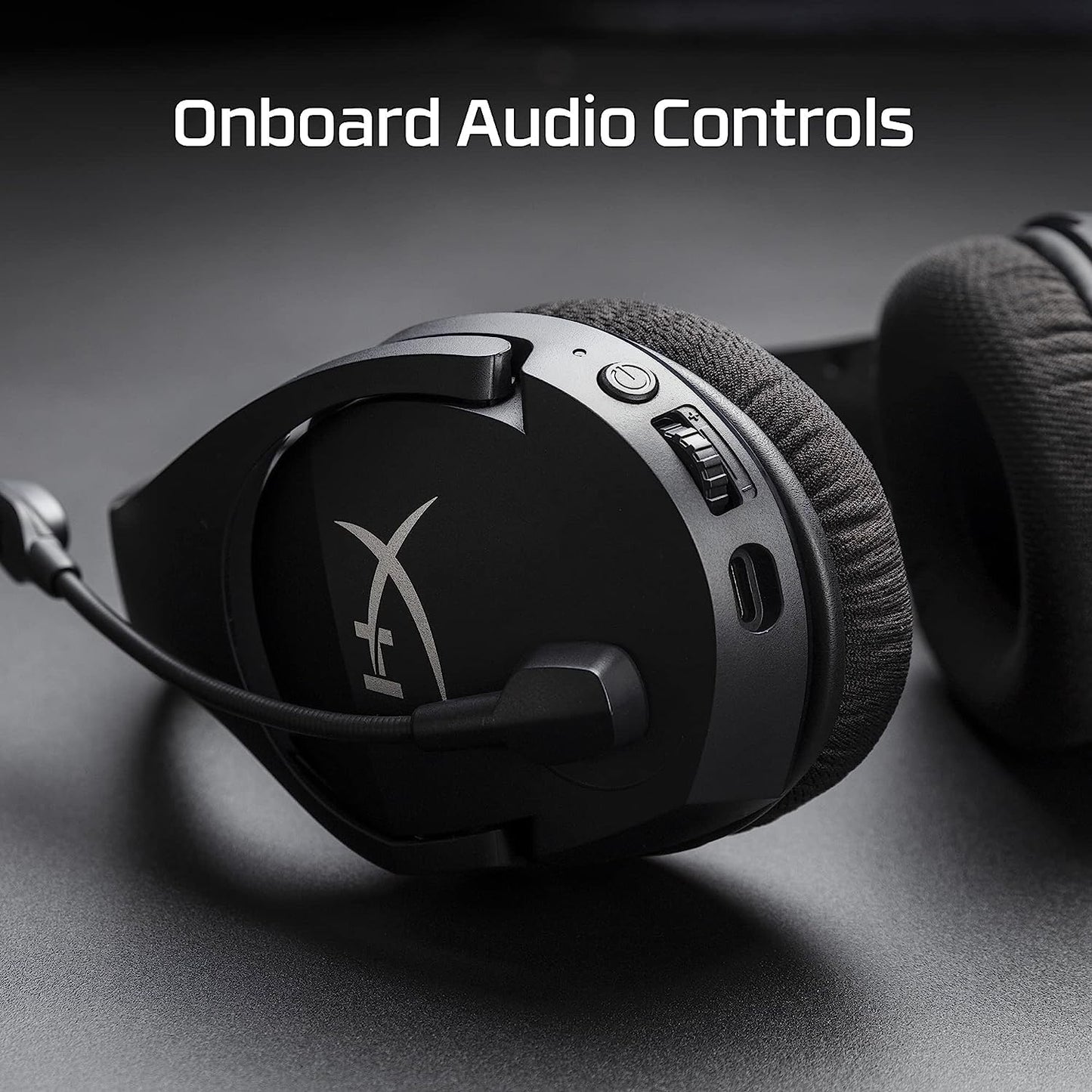 HyperX Cloud Stinger Core – Wireless Lightweight Gaming Headset, DTS Headphone:X spatial audio, Noise Cancelling Microphone, Over Ear Headset For PC, Black (Renewed)