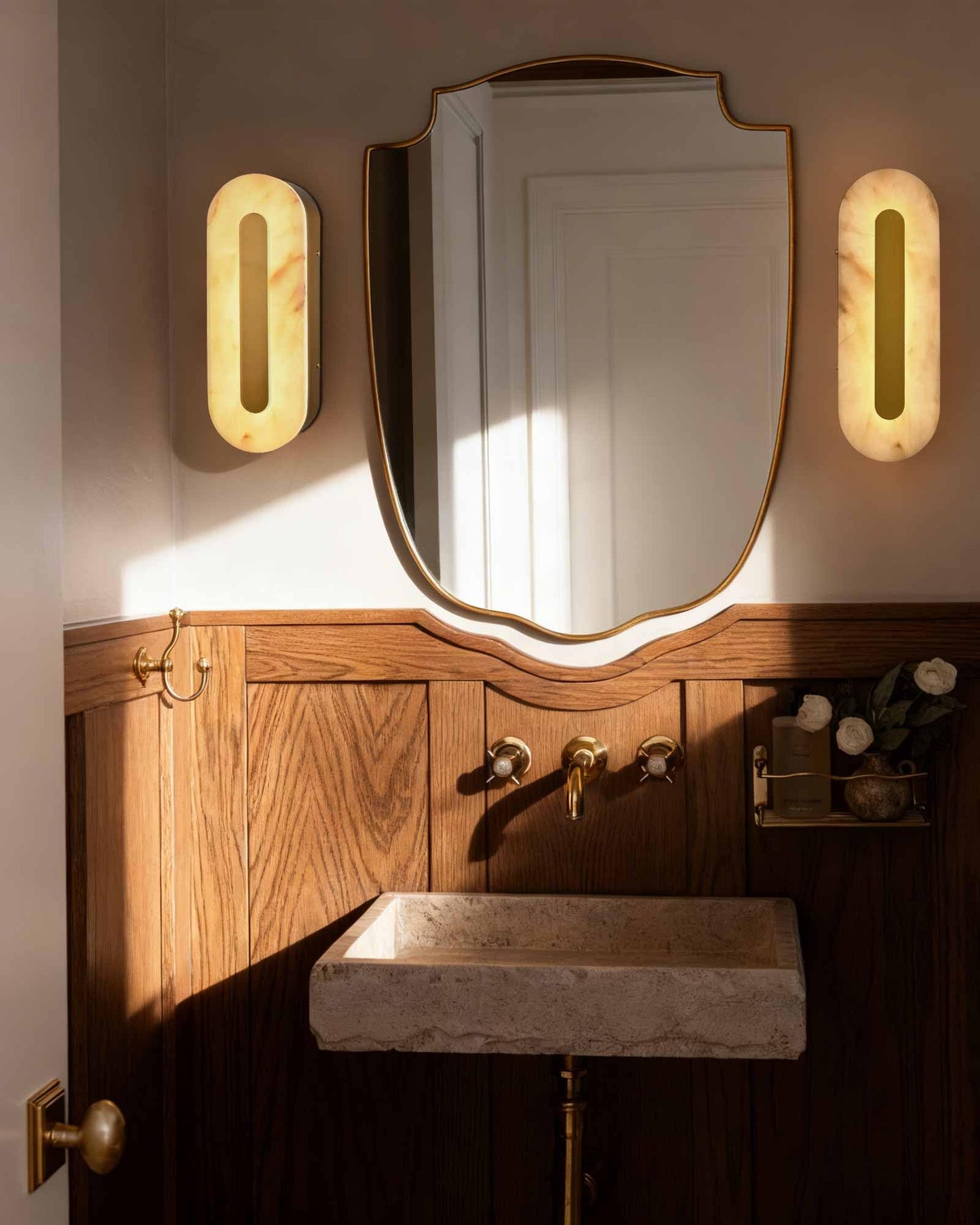 YMDHFS Alabaster Wall Sconces Natural Marble Wall Sconce Oval Stone Wall Light Gold Marble Bathroom Vanity Light Fixtures LED Bedroom Alabaster Lights for Living Room Showroom Staircase Hardwired