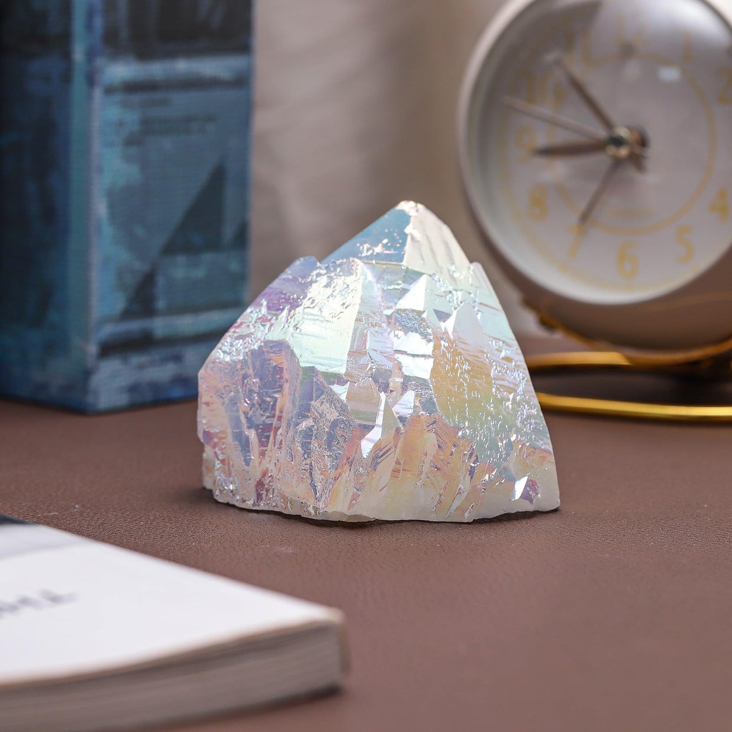 Sportmusies Titanium Coated Rock Crystal Cluster Mineral Specimen Home Decoration, Irregular-Shaped Reiki Healing Stone for Spiritual Yoga Meditation, Angel Aura