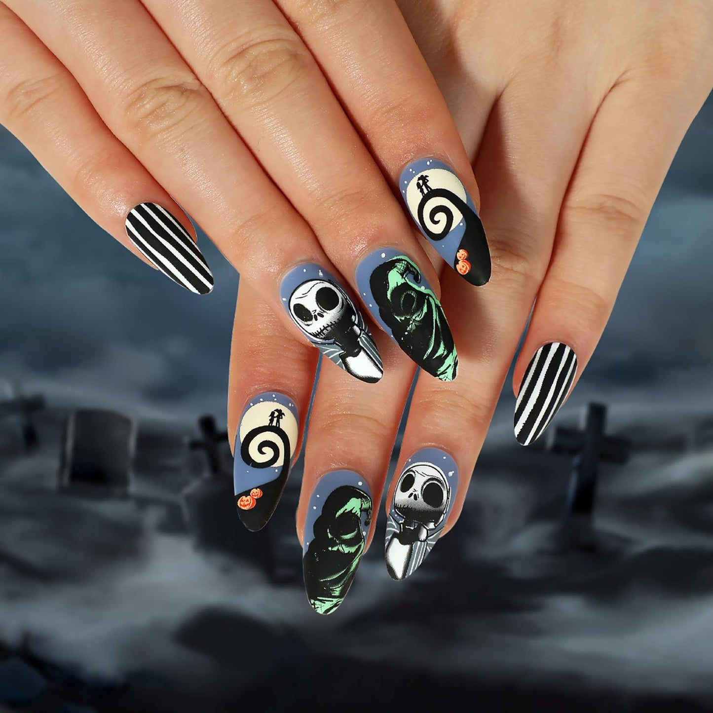 Halloween Press on Nails Medium Almond SWEKKE Fake Nails Full Cover Nightmare Nails Christmas Nails Spider Web False Nails Matte Glue on Nails Artificial Acrylic Nails for Women Girls 24 Pcs