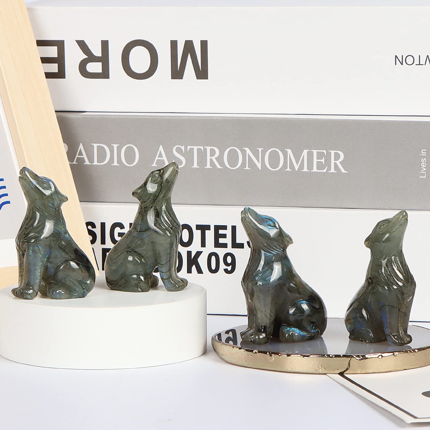 Artistone Labradorite Crystal Wolf Statue 2.0 inch Hand Carved Gemstone Wolf Figurine Small Animal Carvings Collective Healing Stones for Home Decor Reiki Gifts