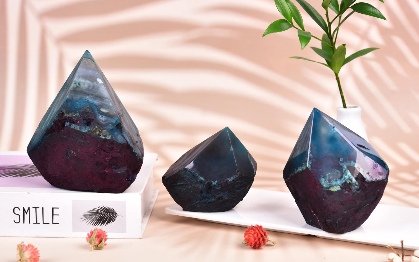 VIZYTOU Agate Stone Wand Irregular Column 0.6-1.1 Lbs Dyed Teal for Bohemian Theme Relaxation Nook Mini Garden Figurine Desktop Decor