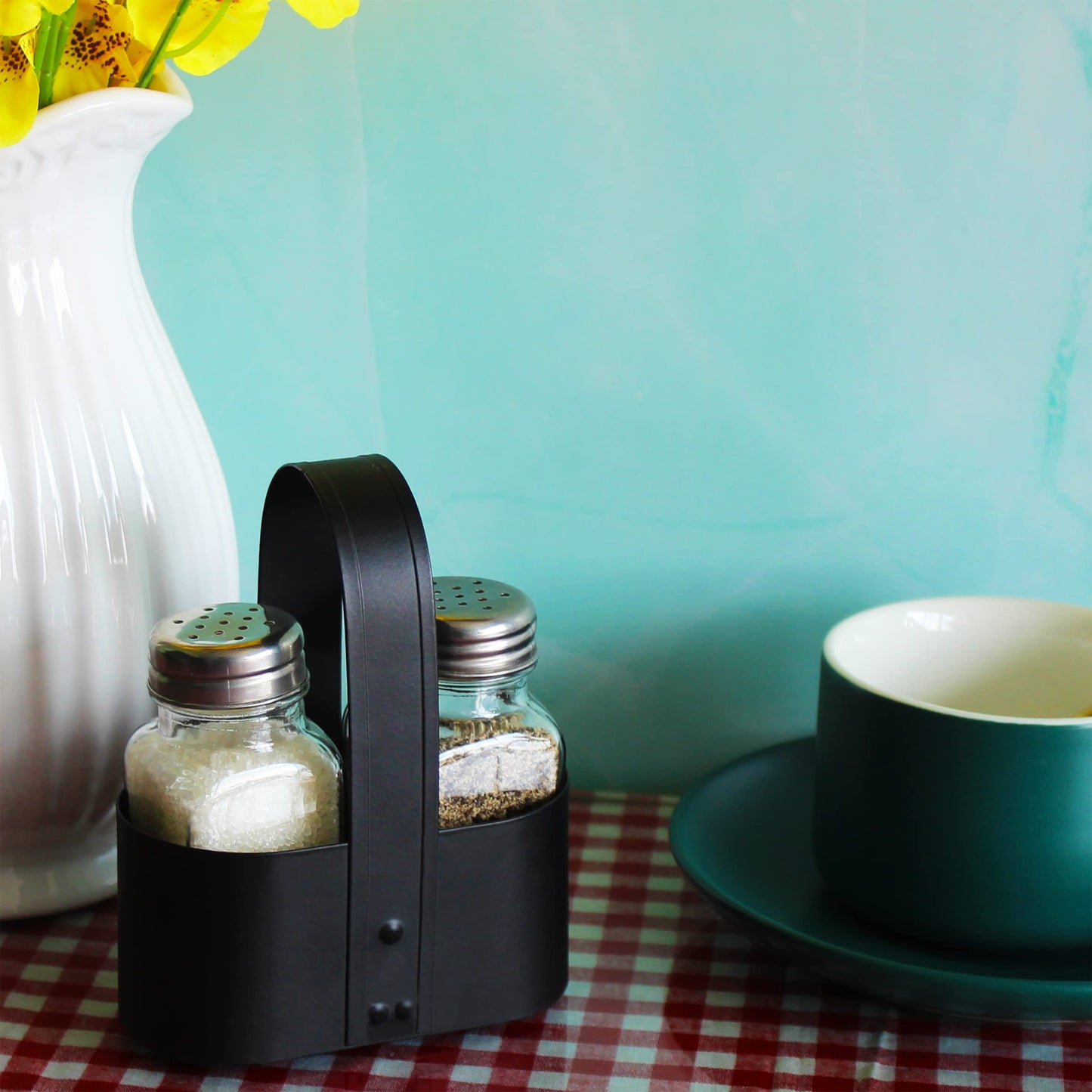 CVHOMEDECO. Salt and Pepper Shakers Set with Black Galvanized Caddy, Rustic Farmhouse Glass Salt and Pepper Shaker Dispensers, Black Metal Holder with Padded Feet, for Home Kitchen Table Decor. Oval