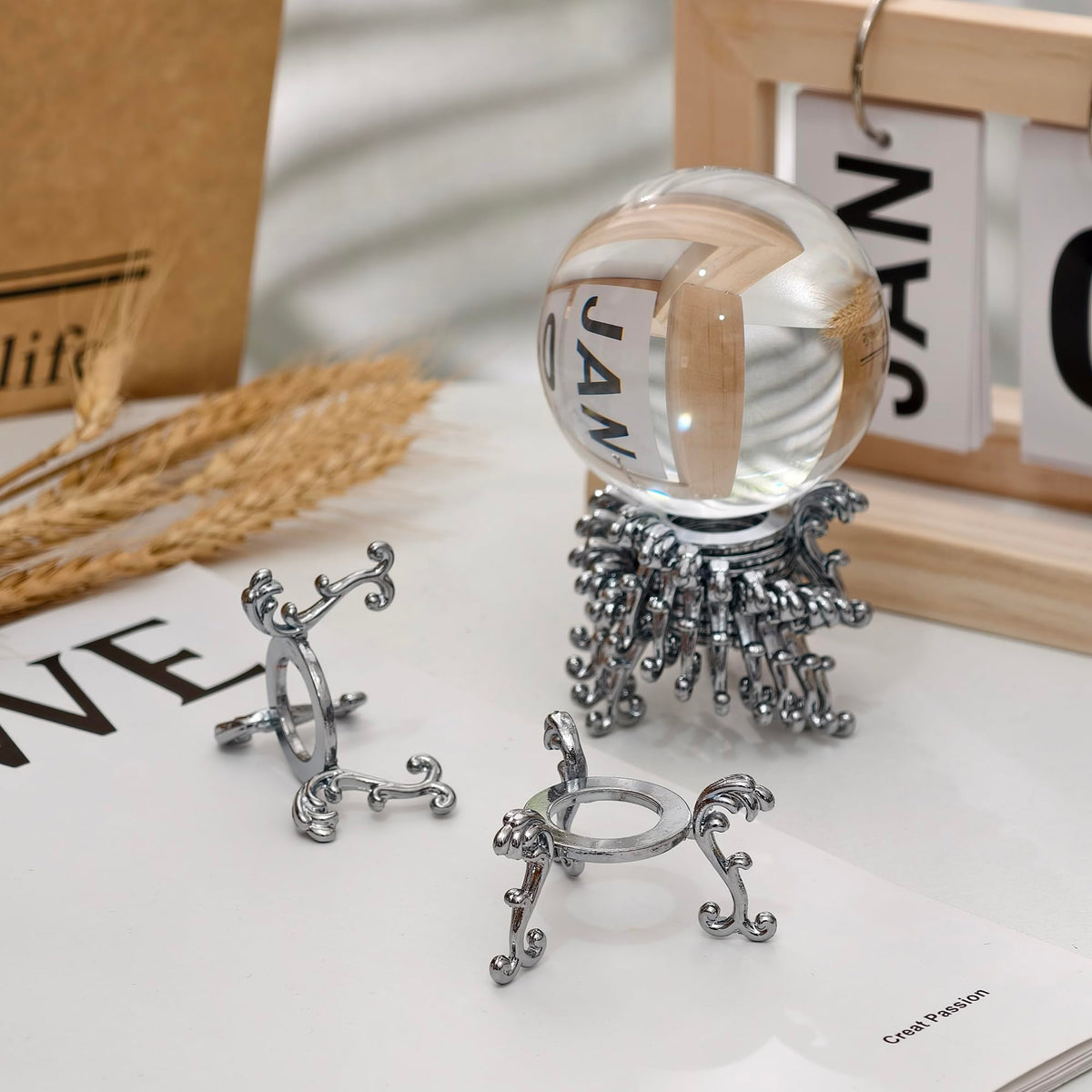 vskikris 20pcs Small Silver Crystal Ball Sphere Holders - 2in Metal Crystal Stone Display Stand