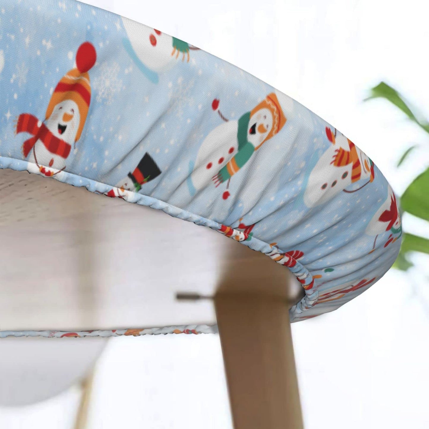 KUOAICY Christmas Snowman Winter Snow Blue Round Fitted Tablecloth with Elastic Edged Decorative Kitchen Dining Table Cloth Cover Fits 45-50" Round Table