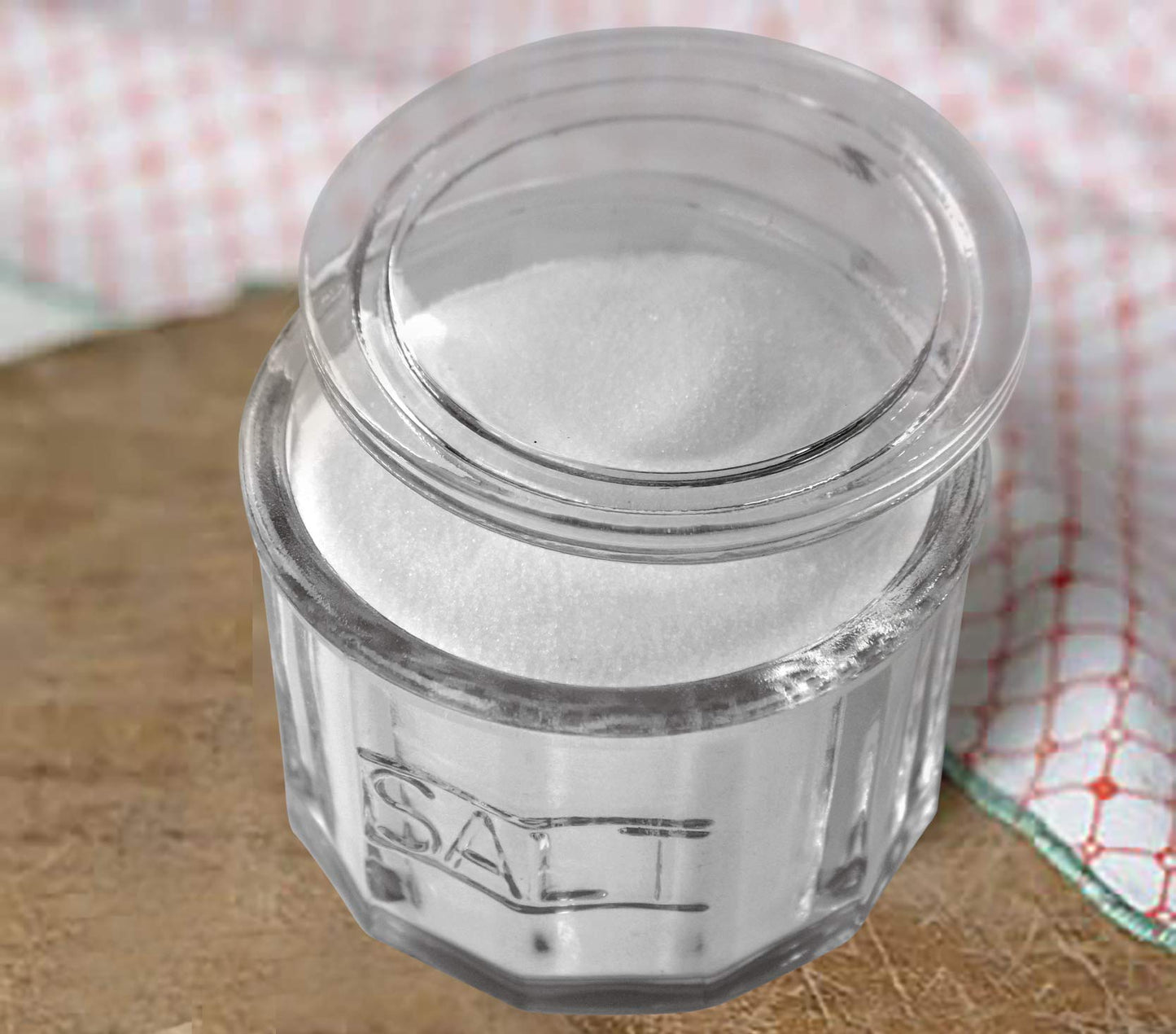 HOME-X Depression Style Clear Glass Salt Cellar with Lid, Retro Kitchen Decor, Wedding Gift - 3 1/2" H x 4" D