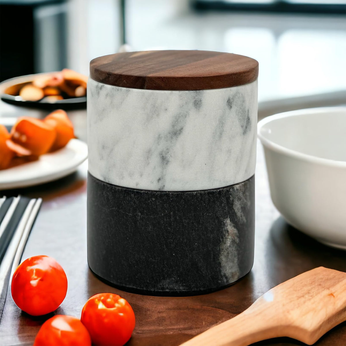 Savvy East Marble Salt Cellar Pepper Cellar Set, Stackable Large Black/Grey & White Salt and Pepper Holder Duo w/Air-Tight Tops, Space-Saving Multi-Purpose Spice Pinch Pots, Marble Salt Pigs with Lids