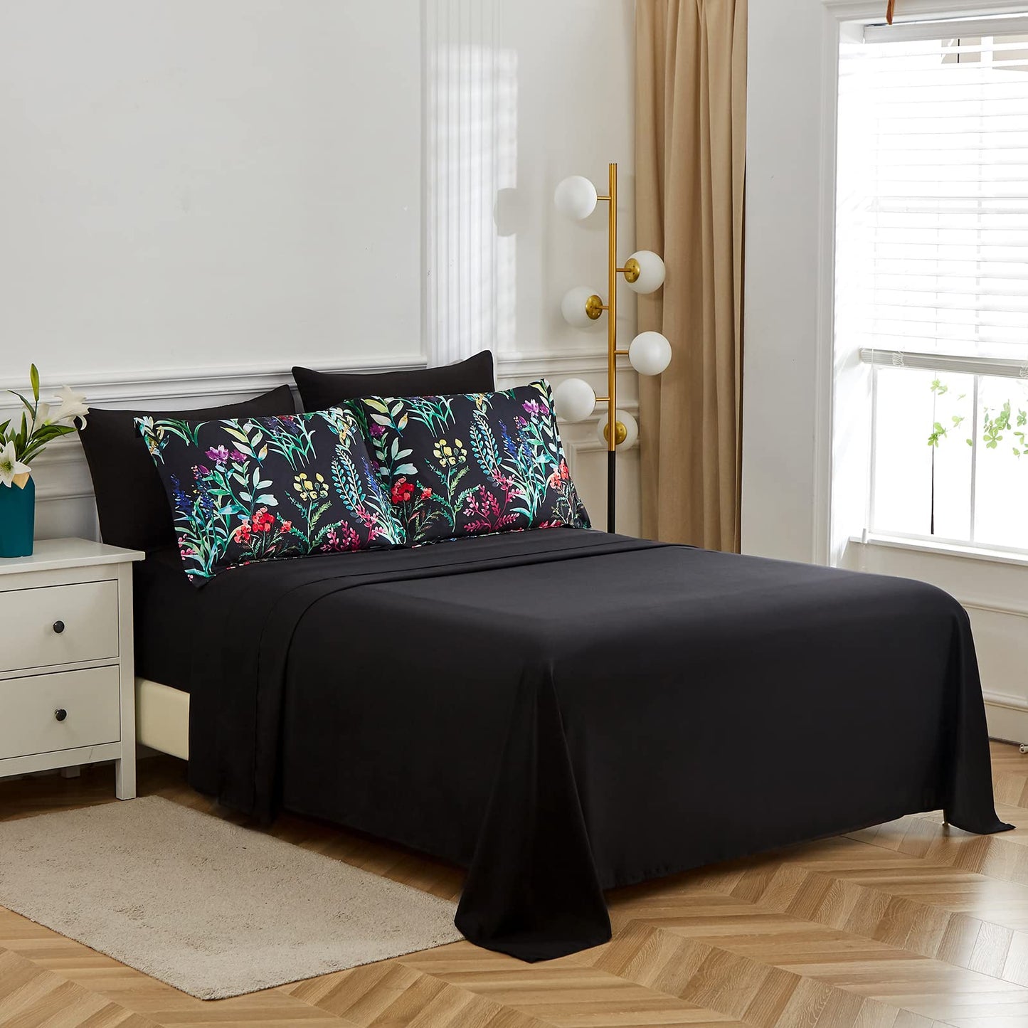 DHSFKBE 7 Piece Bed in a Bag Floral Comforter Set, Botanical Flowers Comforter and Sheet Set, Soft Microfiber Lightweight Bedding Comforter Set for All Season(Dark Floral, Queen)