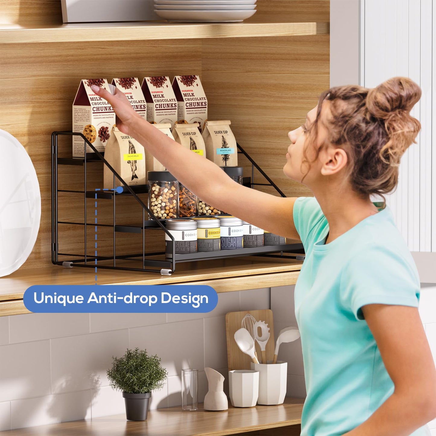GIGIFTREE Spice Rack Organizer for Cabinet, 4 Tiered Spice Rack Organizer, Tiered Adjustable Spice Shelf for Kitchen Countertop Organization, Bright Black
