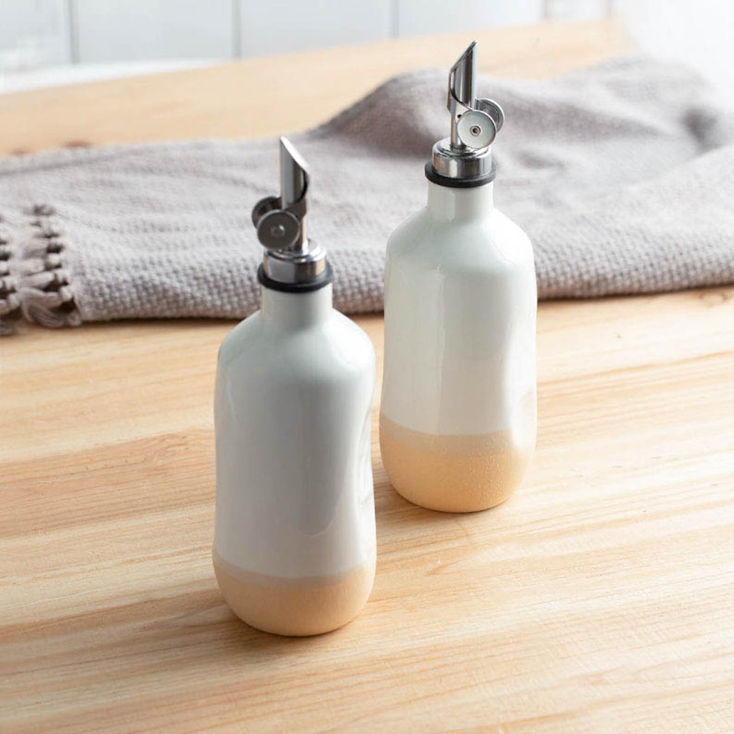 Rougizor Ceramic Olive Oil Dispenser Bottle for Kitchen 14 OZ with Gravity Spout for Olive Oil,Porcelain Oil Container, Vinegar, Soy Sauce Salt Coffee Syrups Other Liquids