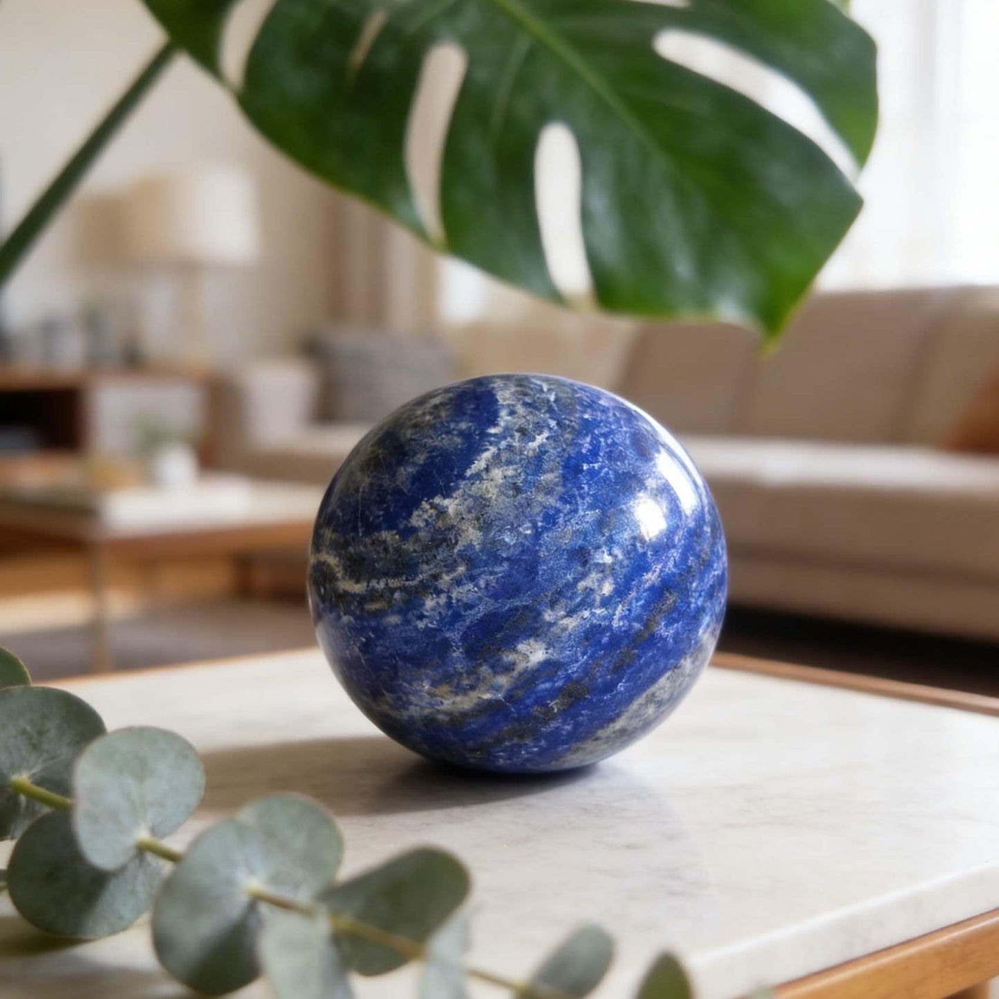 AierCrystal Natural Stone Crystal Sphere Feng Shui Home Decoration Ball Positive Energy Scrying Orb for Meditation Tool for Spiritual Space Purification Globe Diameter 5-6cm Lapis Lazuli Sphere