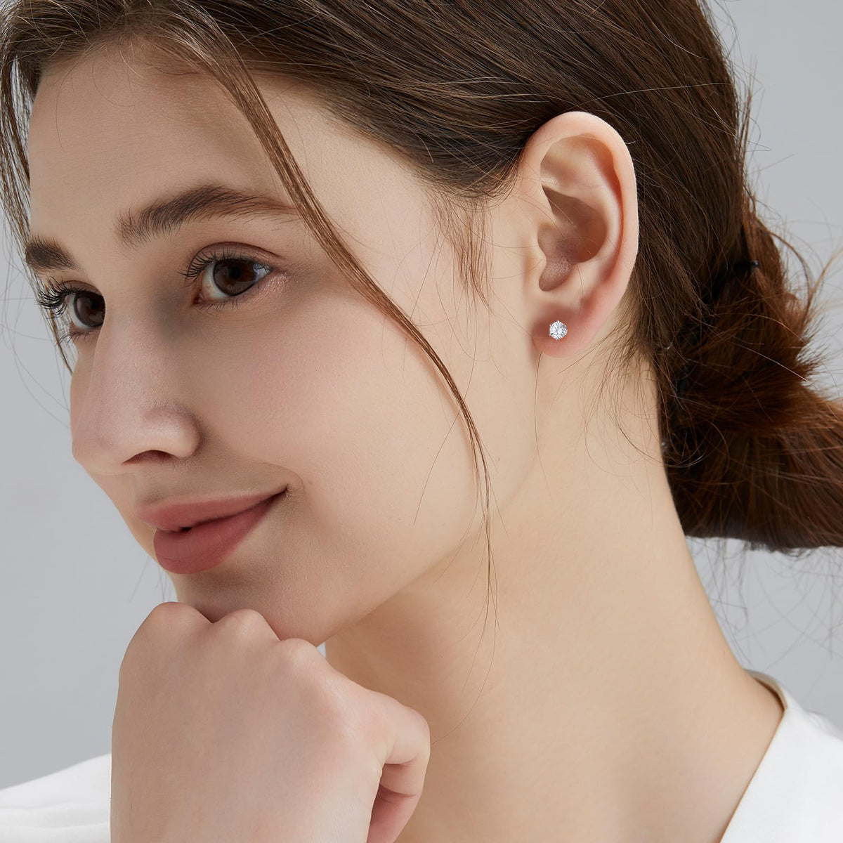 KRKC 0.6-3ct Moissanite Stud Earrings, D Color VVS1 Clarity, Lab Created Diamond Stud Earring for Women, 14K White Gold S925 Sterling Silver Earrings Friction Back for Women Men, Hypoallergenic