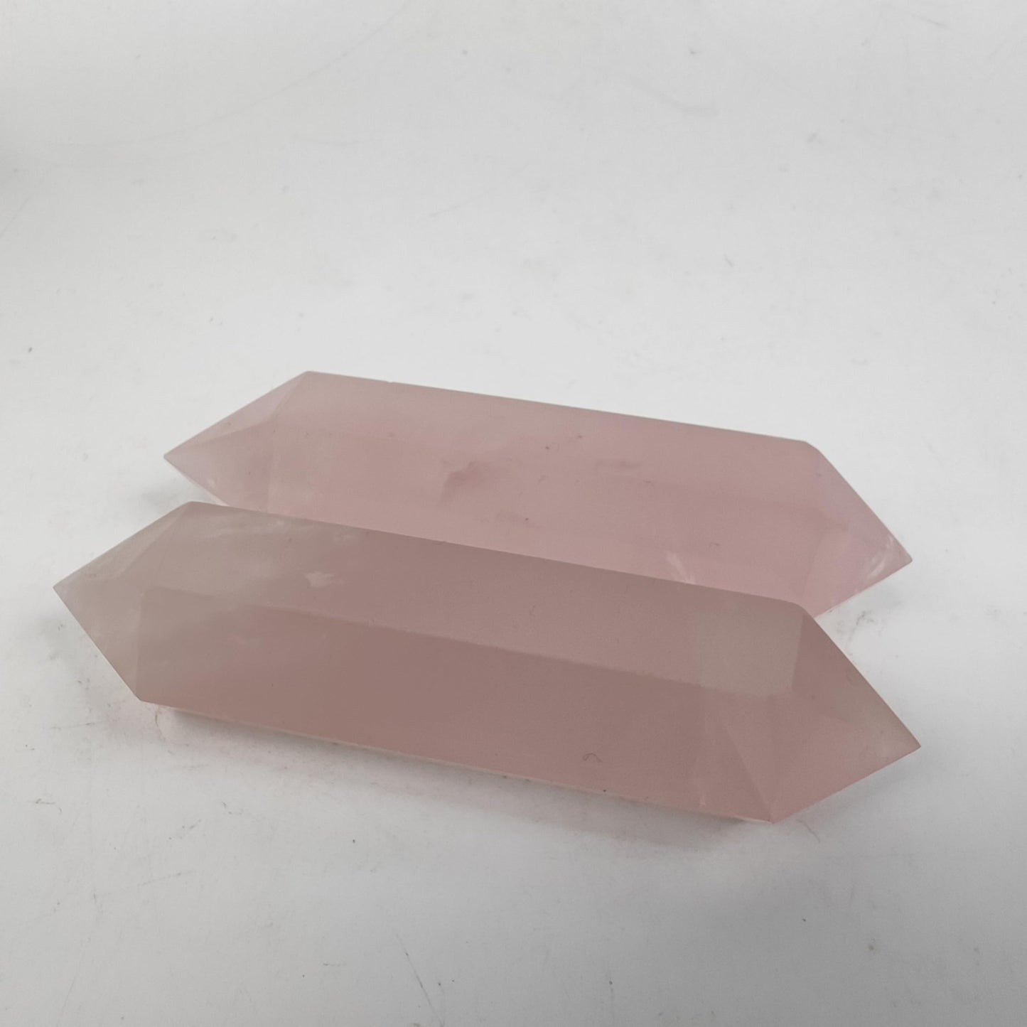 10cm Natural Crystal Tower Two Point Wand Obelisk 6 Faceted Crystals Point Chakra Stone Kit Home Decor Reiki Healing Gift (Dragon Blood Stone)