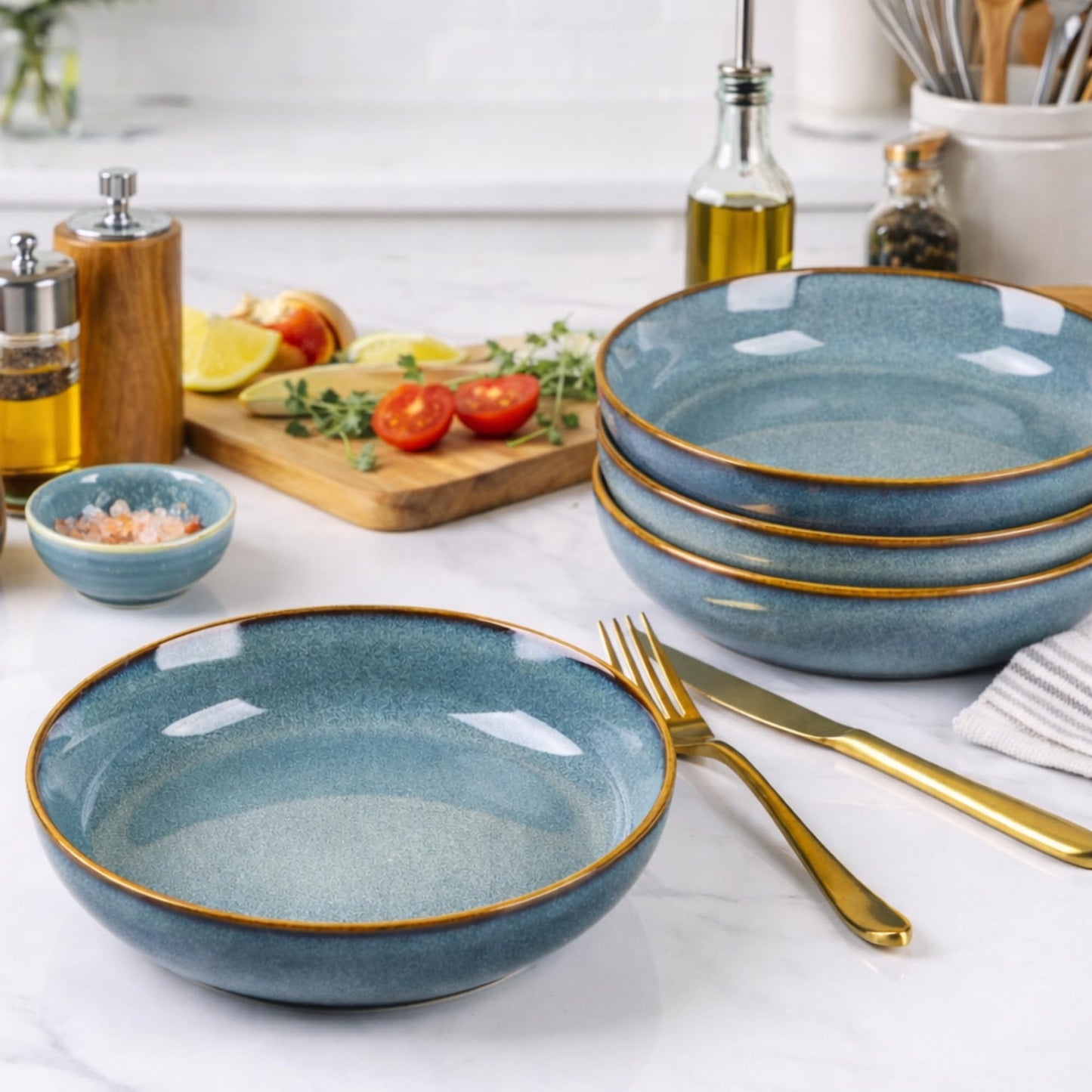 GBhome 8.75'' Large Ceramic Pasta Bowls, 38oz Stoneware Pasta Serving Bowls Set of 4 for Kitchen, Wide Bowls for Fruit,Pasta,Salad,Oatmeal,Meal, Microwave Safe, Reactive Glaze-Space Blue