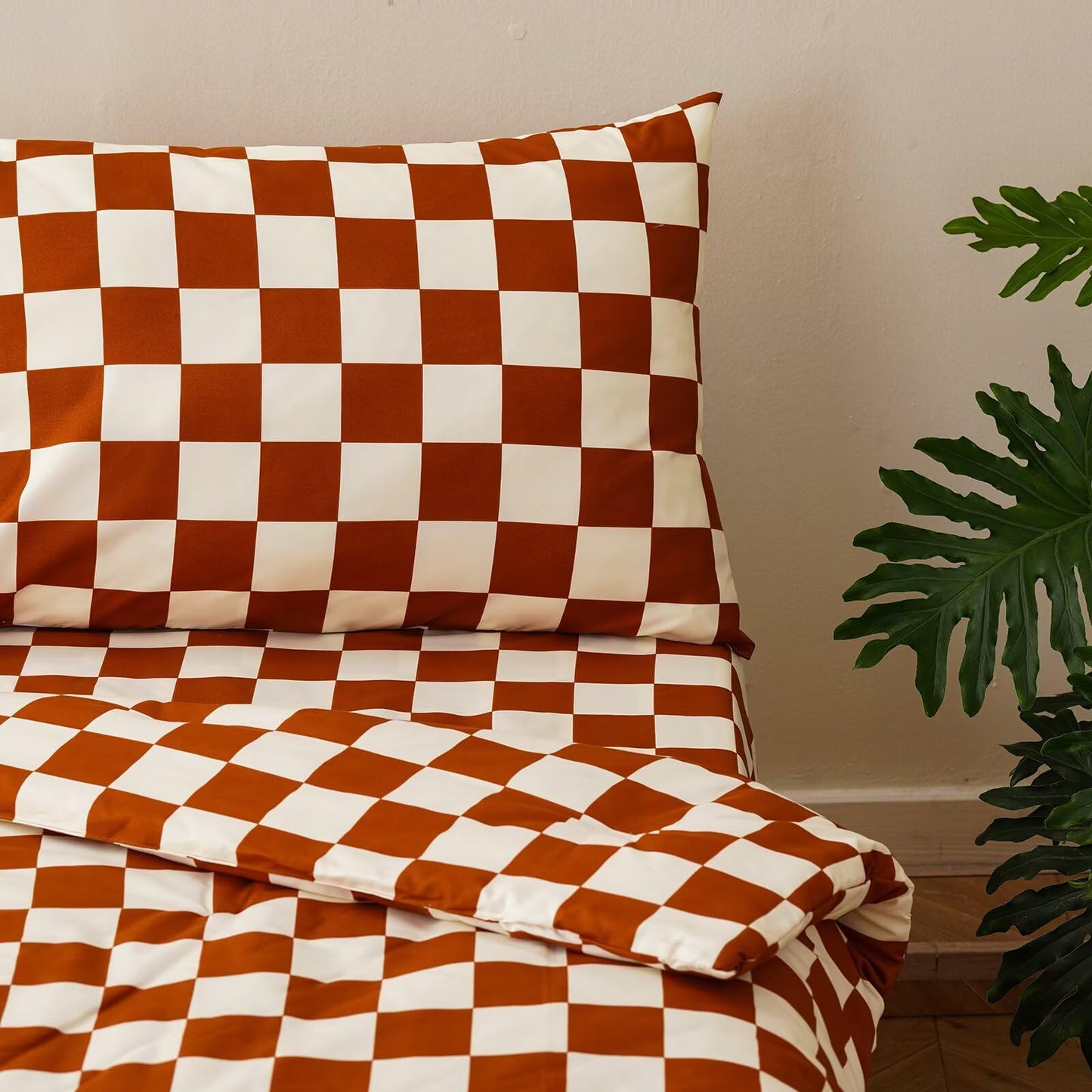 CLOTHKNOW 4Pieces Brown Plaid Toddler Bedding Sets for Boys Girls Grid Comforter, Soft Crib Bed Set Including Comforter, Flat Sheet, Fitted Sheet and Pillowcases