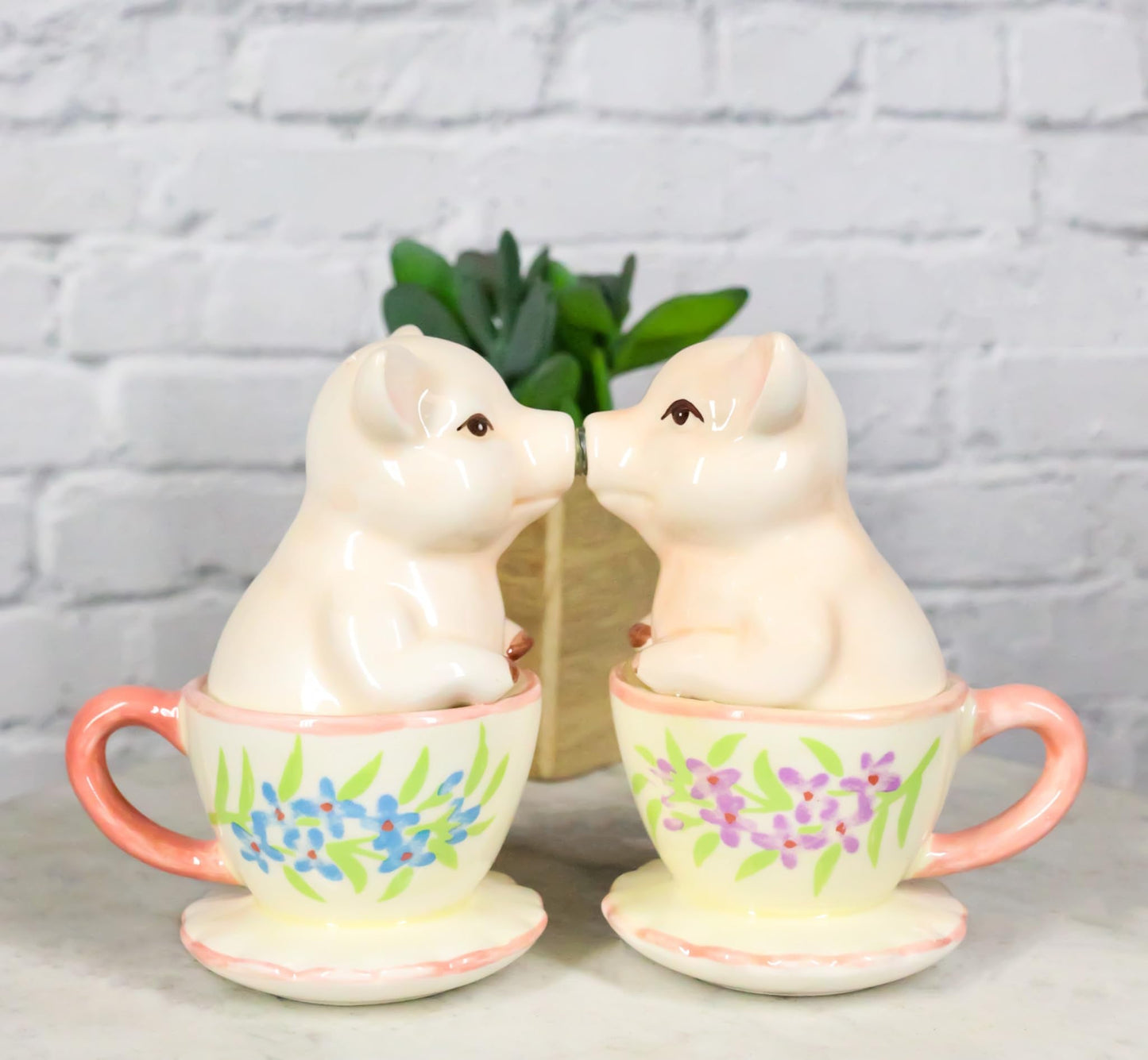 Ebros Ceramic Pastel Pink Adorable Tea Cup Pigs In Miniature Teacups Kissing Salt And Pepper Shakers Set Valentines Love Porky Pig Themed Figurines Party Kitchen Collectible Decorative Accents