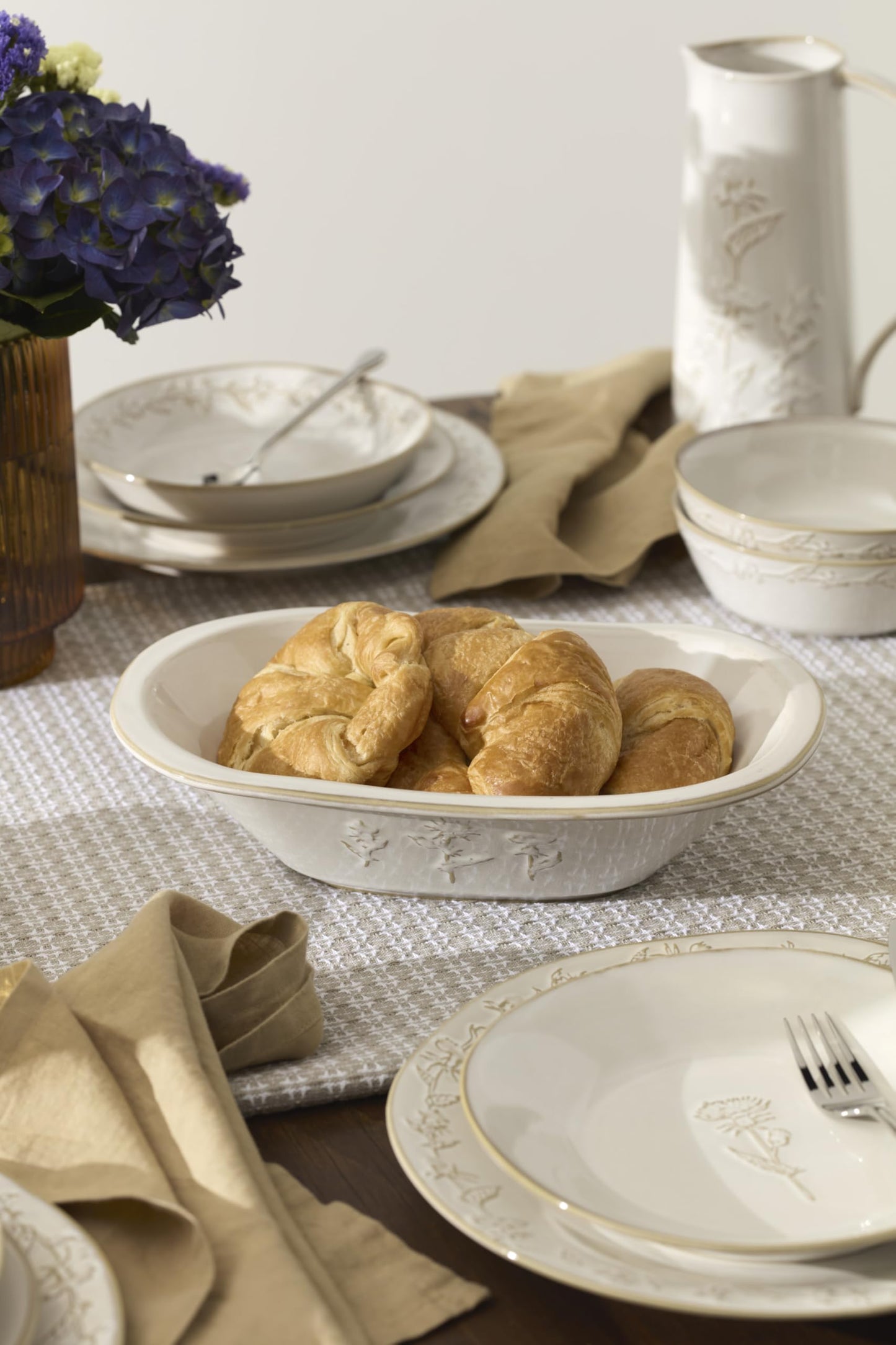 Lenox Home And Kitchen, Homespun Dough Bowl, Stoneware Material, Dishwasher Safe, Microwave Safe, Bread Bowl, Dining, Serving Bowls, Tabletop & Kitchen Decor (White, 1 Piece, 12 Inch L X 7.75 Inch W)