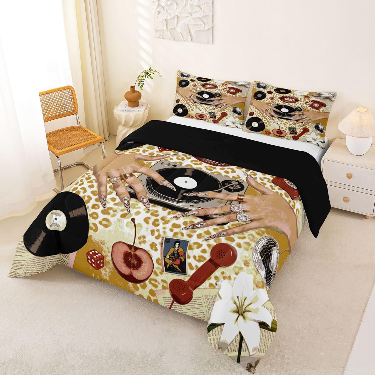 Music Vinyl Record Down Comforter Queen Size,Trendy Black Woman Bedding Sets 3Pcs for Kids Teens Woman Men Room Decor,Leopard Cheetah Pattern Quilted Duvet Retro Coquette Bedspread,2 Pillowcases