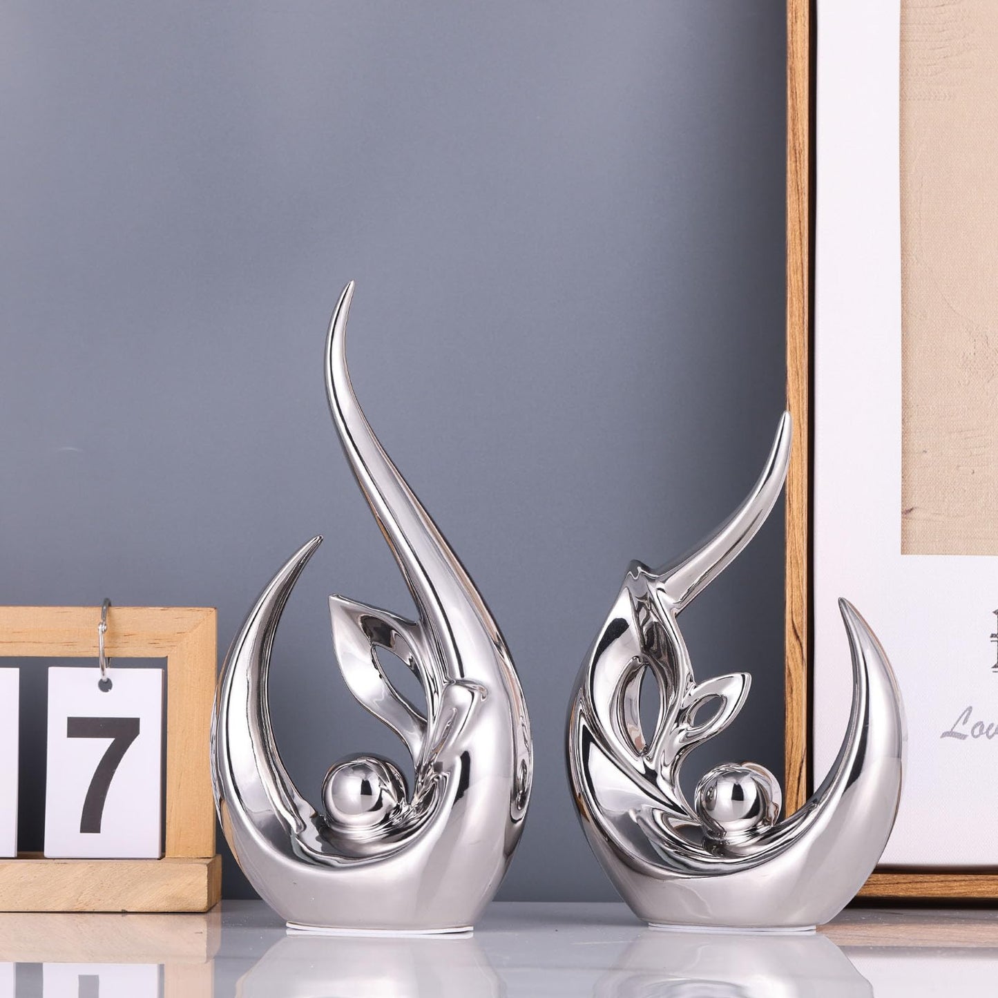 XMGZQ Silver Ceramic Statues for Home Décor Accents,Abstract Art Mid Century Modern Decor,Elegantes Centerpiece Table Decorations,Chrome Sculpture for Entryway,Shelf,Tv Stand,Mantel,Coffee Table
