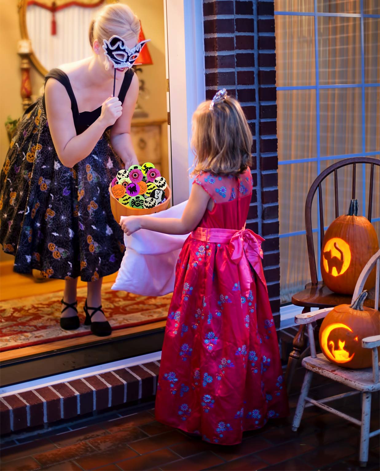 Taocco 72 Pieces Halloween Bouncing Balls,6 Halloween Theme Designs Glow in The Dark Bouncy Toys Balls,Halloween Party Favor Supplies,School Classroom Game Rewards,Trick or Treat Party Bag Filler