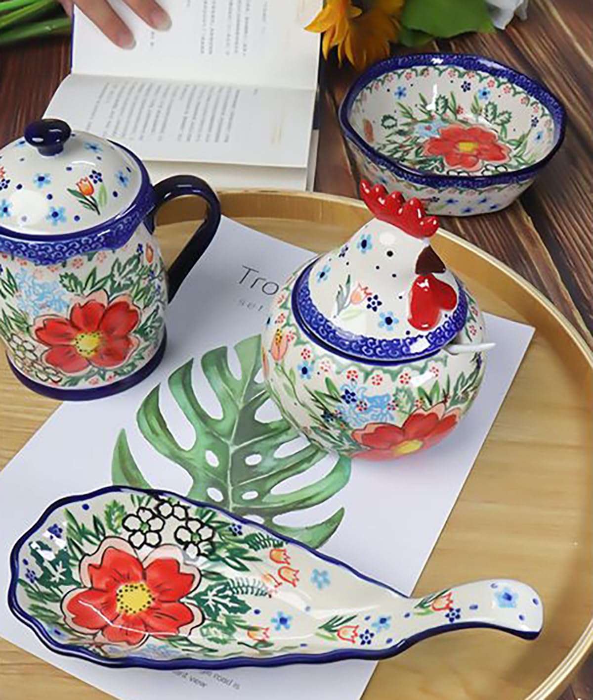 Bicuzat Vintage Flower Pattern Ceramic Sugar Bowl, Rooster Shaped Salt Bowl with Lid, Retro Cock Bowl Condiment Pot for Home and Kitchen, 12 OZ