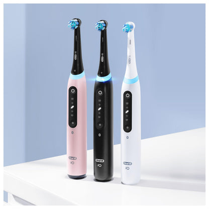 Oral-B iO 5N Electric Toothbrush, Pressure Sensor to Protect Gums and Sensitive Teeth, with Accessories, 1 Soft Brush, 1 Charger, 1 Travel Case, White