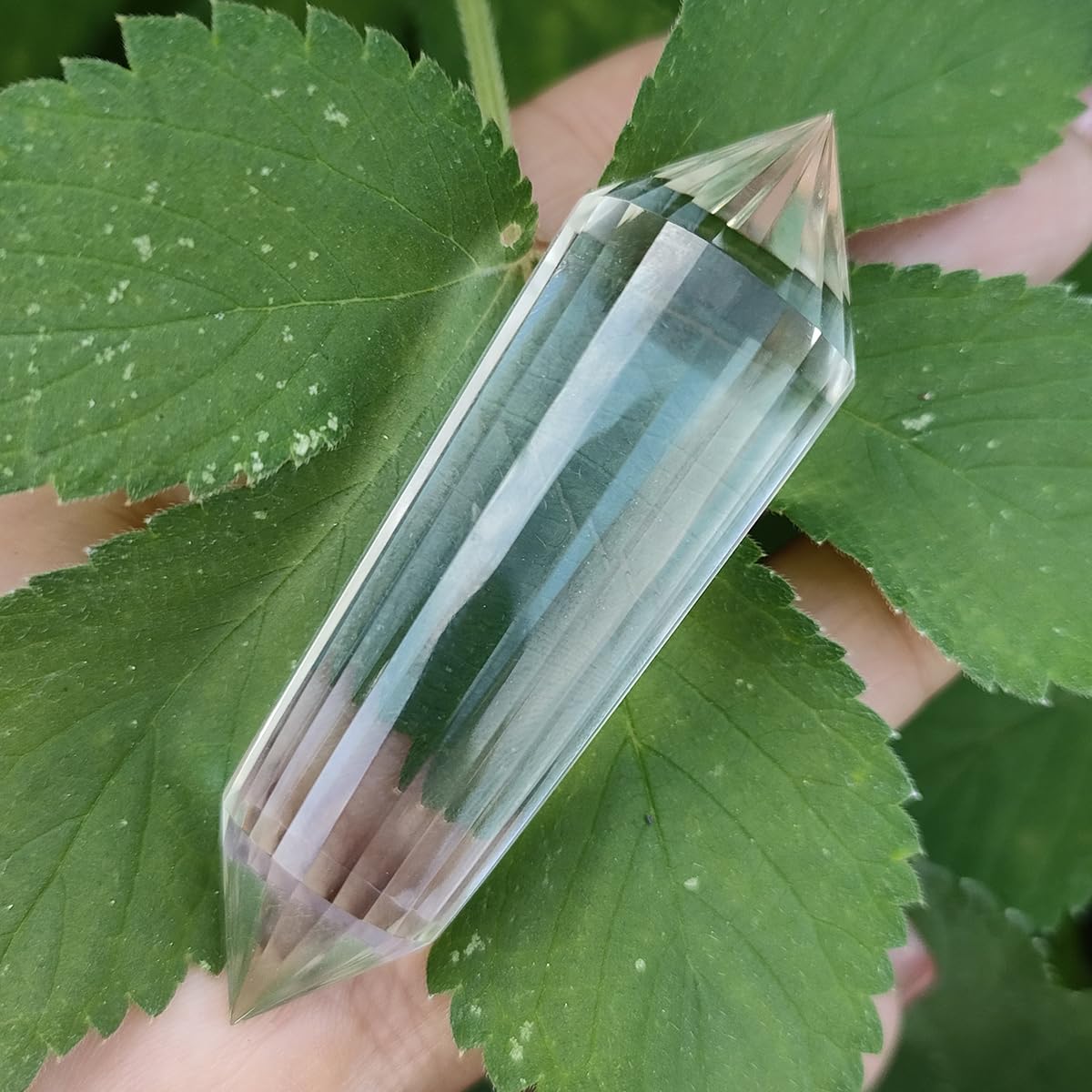 Vogel-Cut Crystal Wand 2 inch 24 Sided Vogal Cristal Vogel Cut Crystals Clear Double Terminated Himalayan Crystal Natural High Altitude Vogal Crystal Healing Quartz voegel 24 sided crystal Chakra Gift