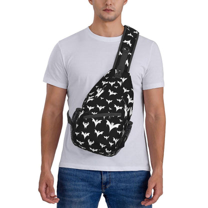 Halloween Goth Bats And Moon Sling Backpack Hiking Backpack Crossbody Bag Sports Lightweight And waterproof Chest Bag Shoulder Bag For Women Men