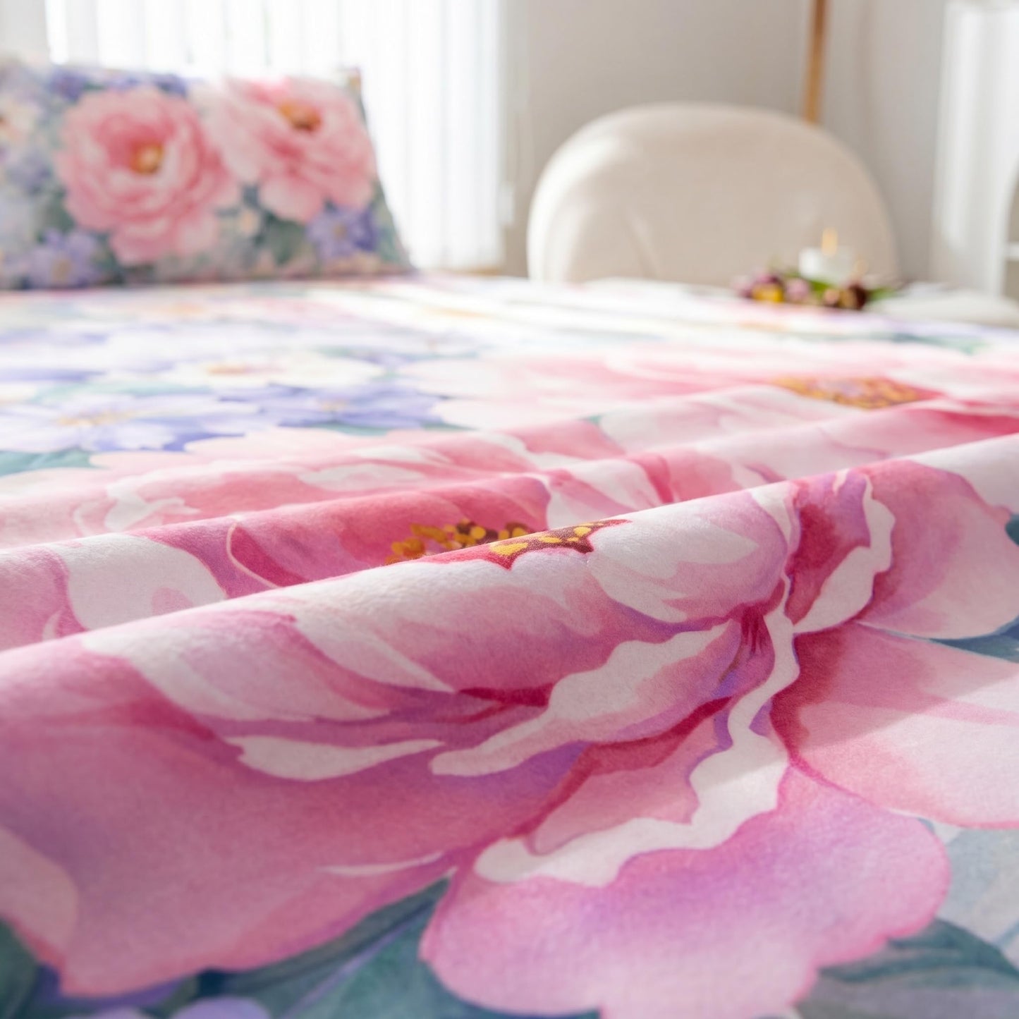 YIYEA Queen Sheet Set, Luxury 1800TC Hotel Quality Double Brushed Microfiber Floral Bed Sheets for Queen Size Bed, Ultra Soft, Deep Pocket, Shrinkage and Fade Resistant, 4PC, Queen