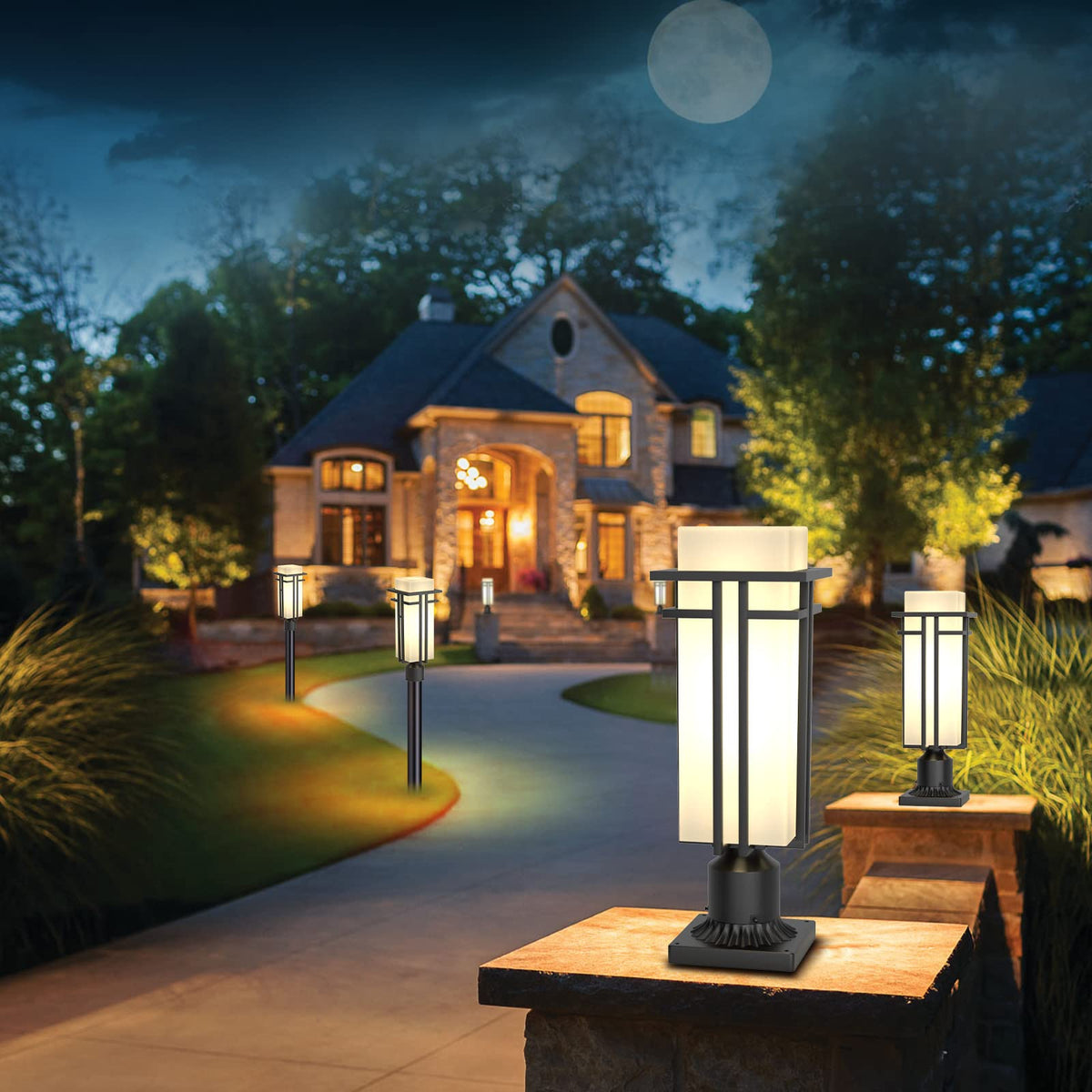 Yoenecea Outdoor Post Light Fixture - Aluminum Lamp Posts Outdoor Lighting, Outdoor Lightpost Lantern with 3-Inch Pier Mount Base Outside Pole Lighting for Porch Garnden (17.3''H, 1 pc)
