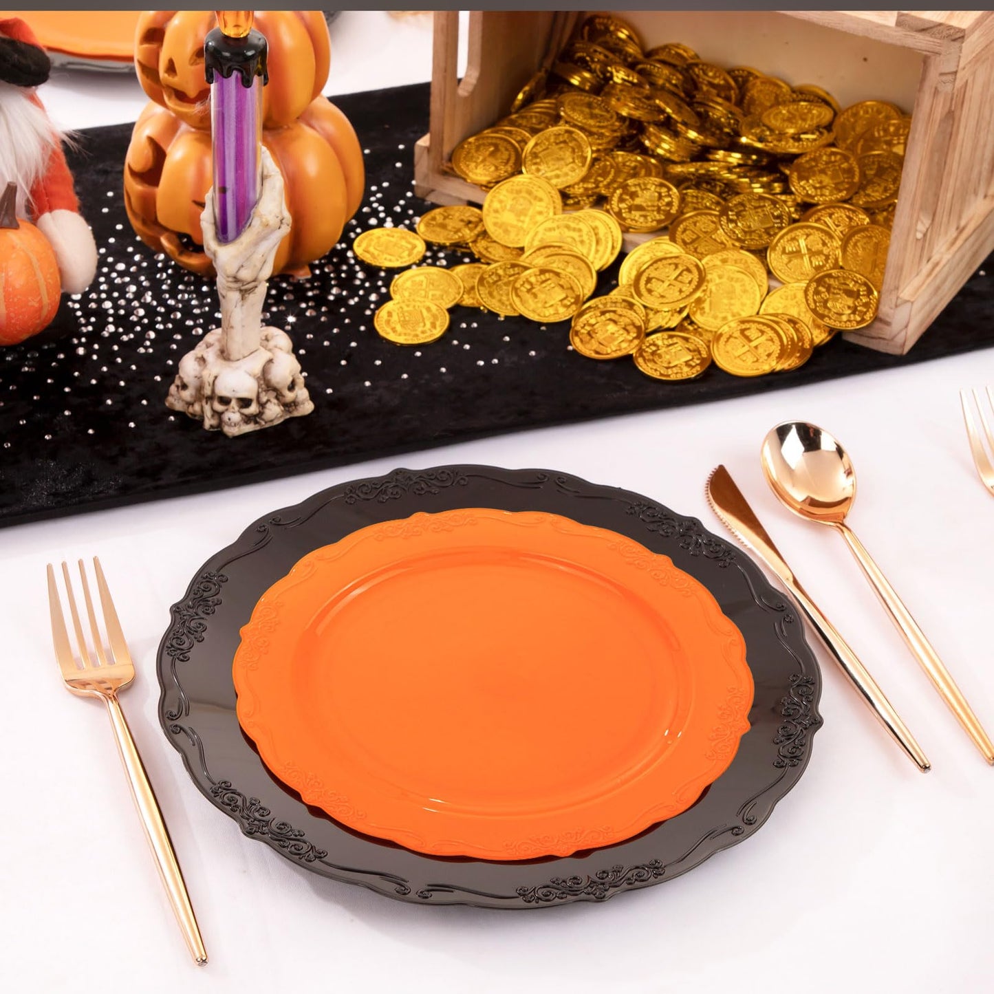 U-QE 60 Pieces Halloween Plastic Plates - Orange and Black Plates Disposable for Party - Halloween Party Supplies Including 30 Black Plastic Plate 10'' & 30 Orange Plate 7.5 ''