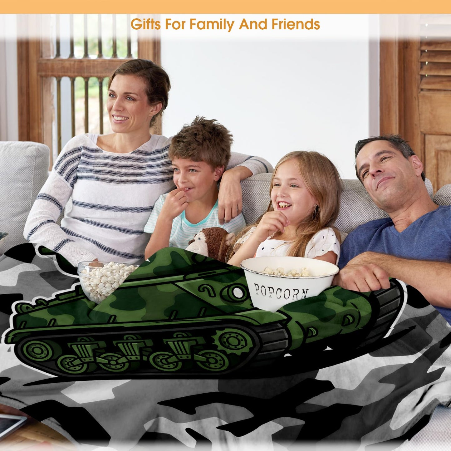 Hohoto Camouflage Tank Throw Blanket, Gifts for Boys Teens Men Veterans, Soft Cozy Blanket for Couch Sofa Bed, Lightweight Warm Decor Throw for Living Room Bedroom, Dorm Travel Nap Blanket, 50"x60"