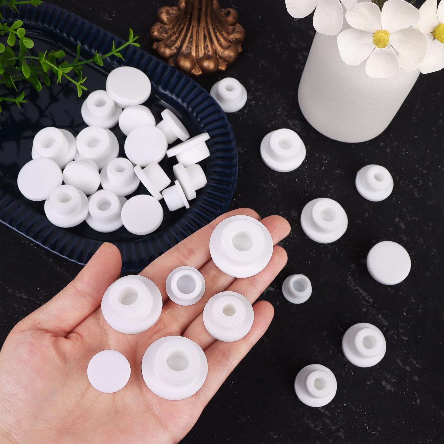 32Pcs Silicone Salt And Pepper Shaker Stoppers 14,15,16,17,18,19,21 mm Stoppers for Salt and Pepper Shakers,Salt Shaker Plug Replacement Salt and Pepper Shaker Stoppers Plugs for Pots Bottles Pipes