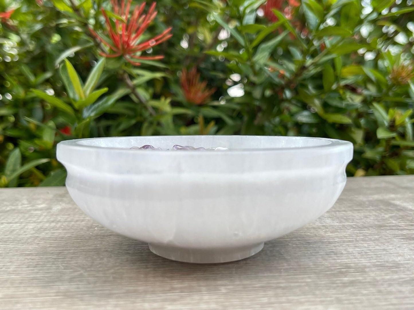 GAF TREASURES Gemstone Carved - 4" Diameter Selenite Crystal Polished Charging Bowl With Curves And Pedestal, Selenite Bowl On Stand