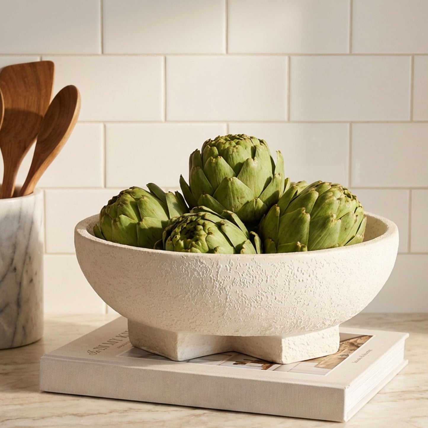 FESTGLOX Large Decorative Bowls, Beige White Decorative Fruit Bowl for Kitchen Counter, Resin Pedestal Entryway Key Bowls for Home Decor, Modern Coffee Table Bowl for Purse, Candy, Jewelry
