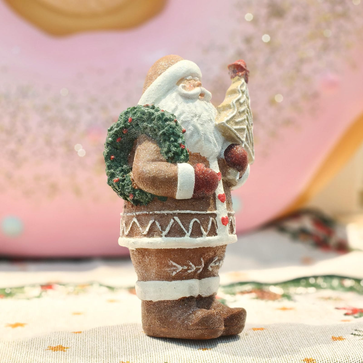 XIAPUX Gingerbread Santa Claus Figurines Gingerbread Christmas Decorations Indoor Resin Santa Figurines Decor Christmas Kitchen Table Party Decorations