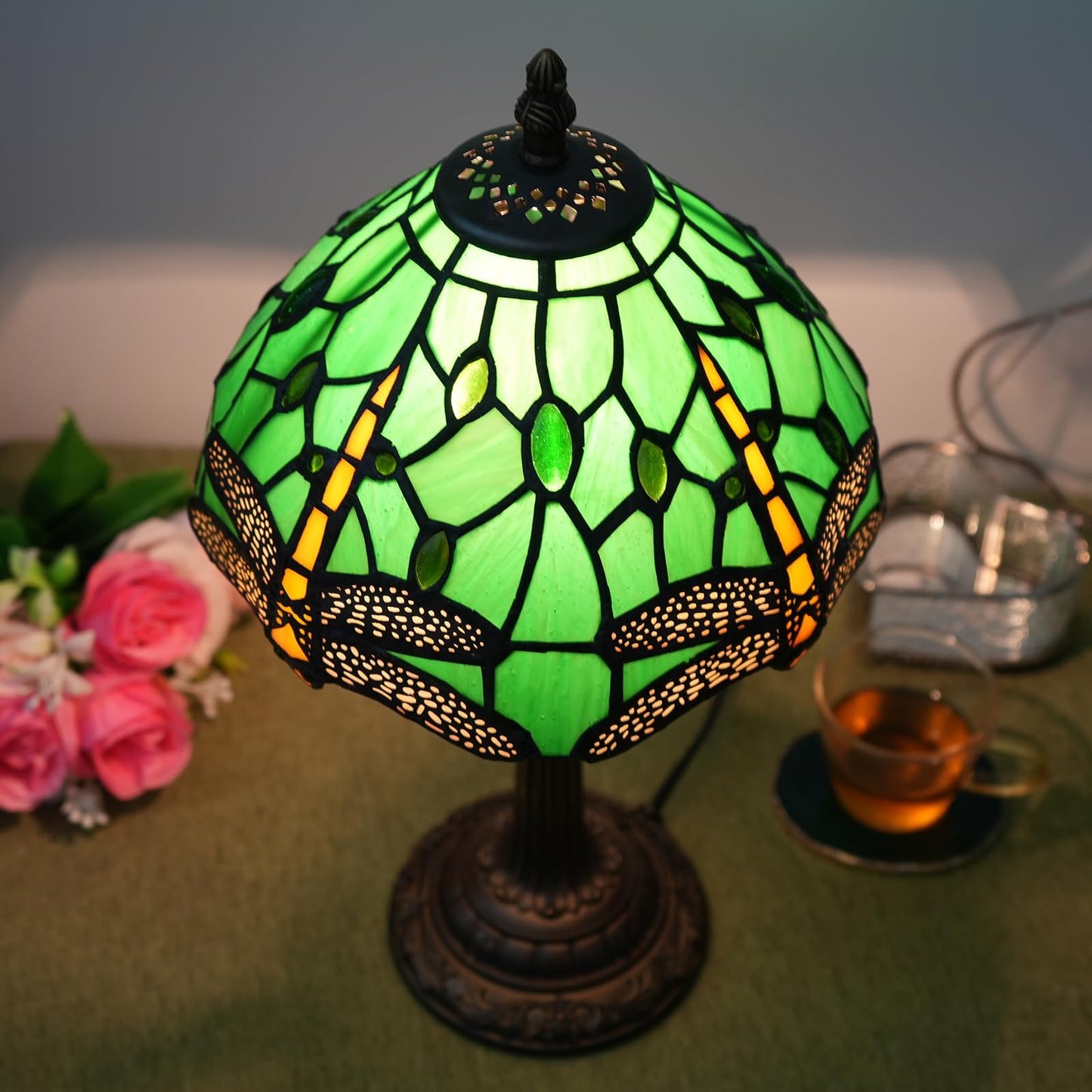 wecrejoni Tiffany Lamp Green Dragonfly Stained Glass Table Lamp 8X8X14 Inches Green Dragonfly Style Desk Reading Light Decor Beside Bedroom Living Room Home (H1057-Green Dragonfly)