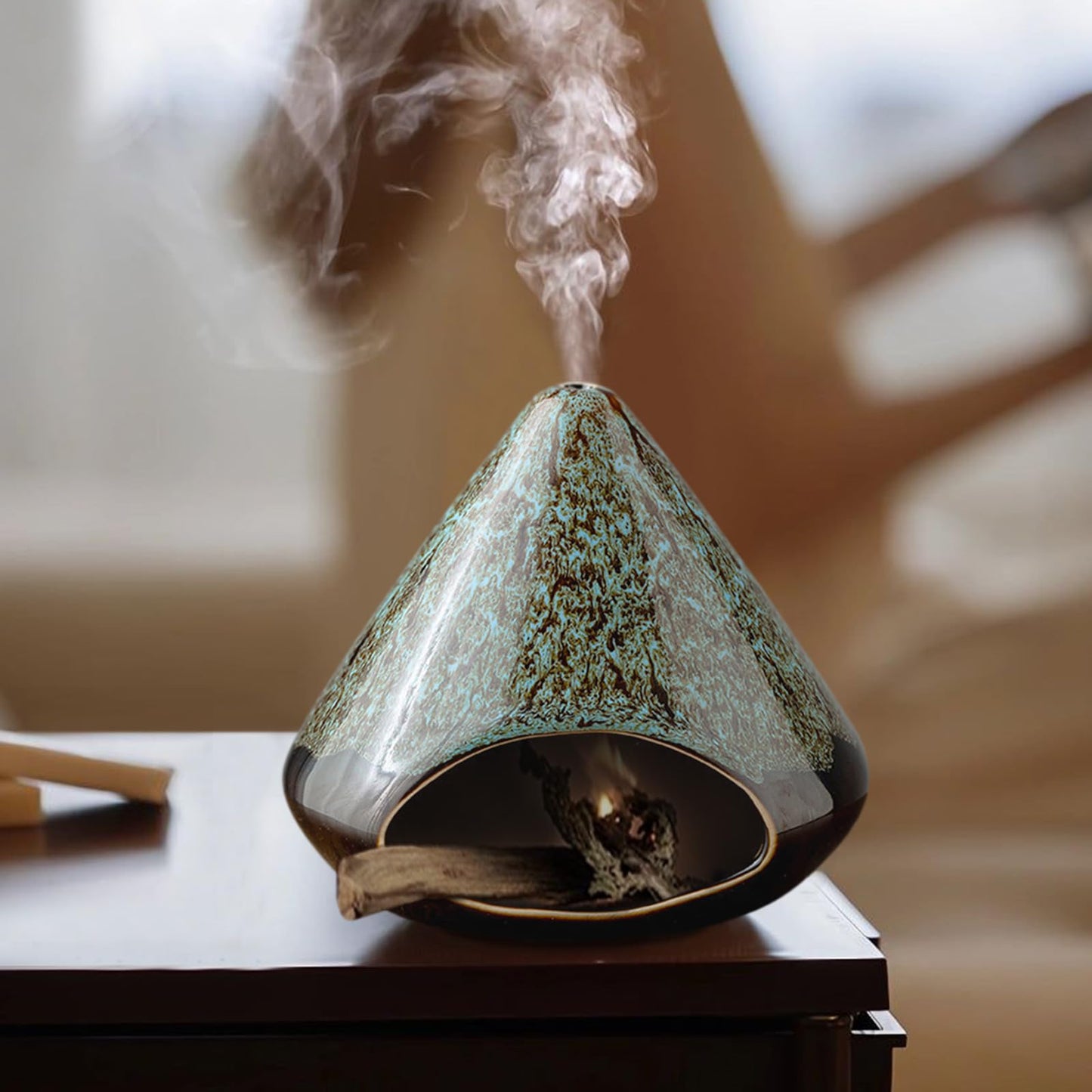 Handcrafted Ceramic Palo Santo Holder –Artistic Incense Burner for Meditation, Mindfulness & Zen Home Decor – Wabi-Sabi Style Cone Sculpture, Relaxation & Aromatherapy-Gift for Yoga (Viridis)