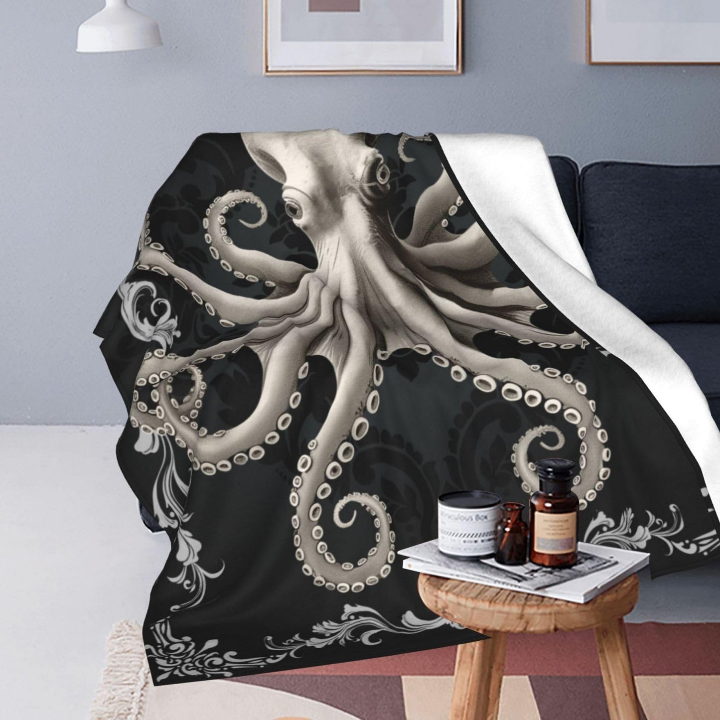 Octopus Blanket Ocean Throw Blanket Soft Fleece Flannel Bedding Octopus Gifts for Women Men Boys Girls Lovers Adults Lovers Stuff Plush for Couch Sofa Bed Room Decor 40"X50"
