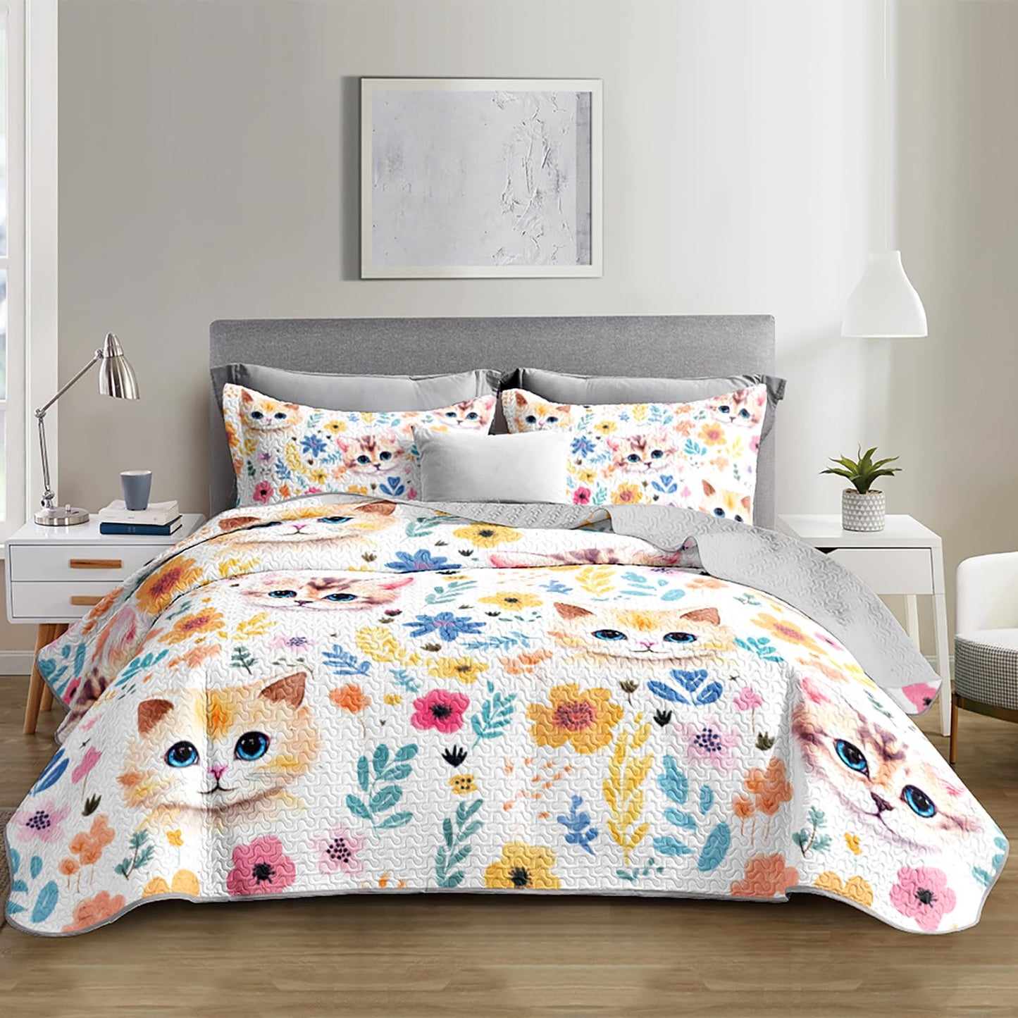UEVBF Kawaii Cat Quilt Set,Orange Cat Flowers Pattern Bed Set for Toddler Kids Girls Room Decor,Cute Bedding Queen Quilted Sets with 2 Pillowcases.