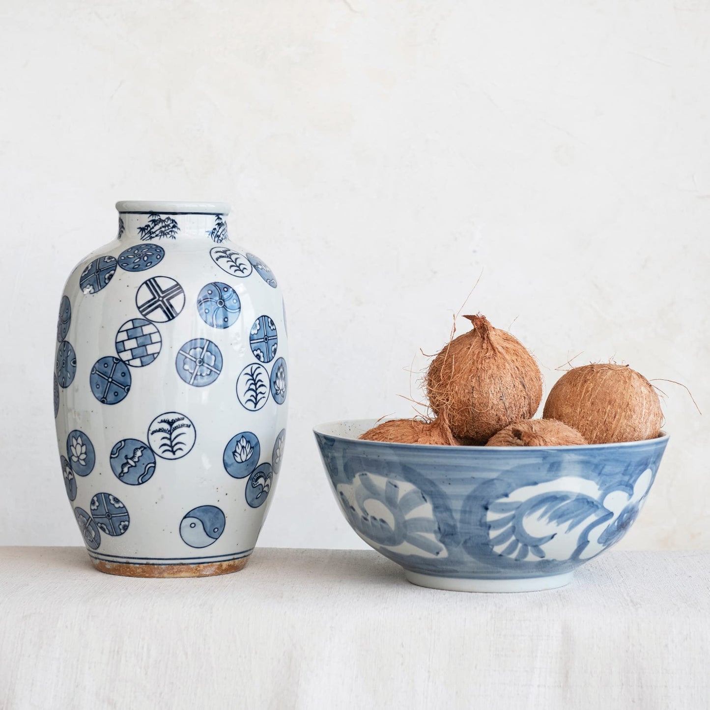 Creative Co-Op Hand Painted Stoneware Bowl with Floral Design, Blue and White