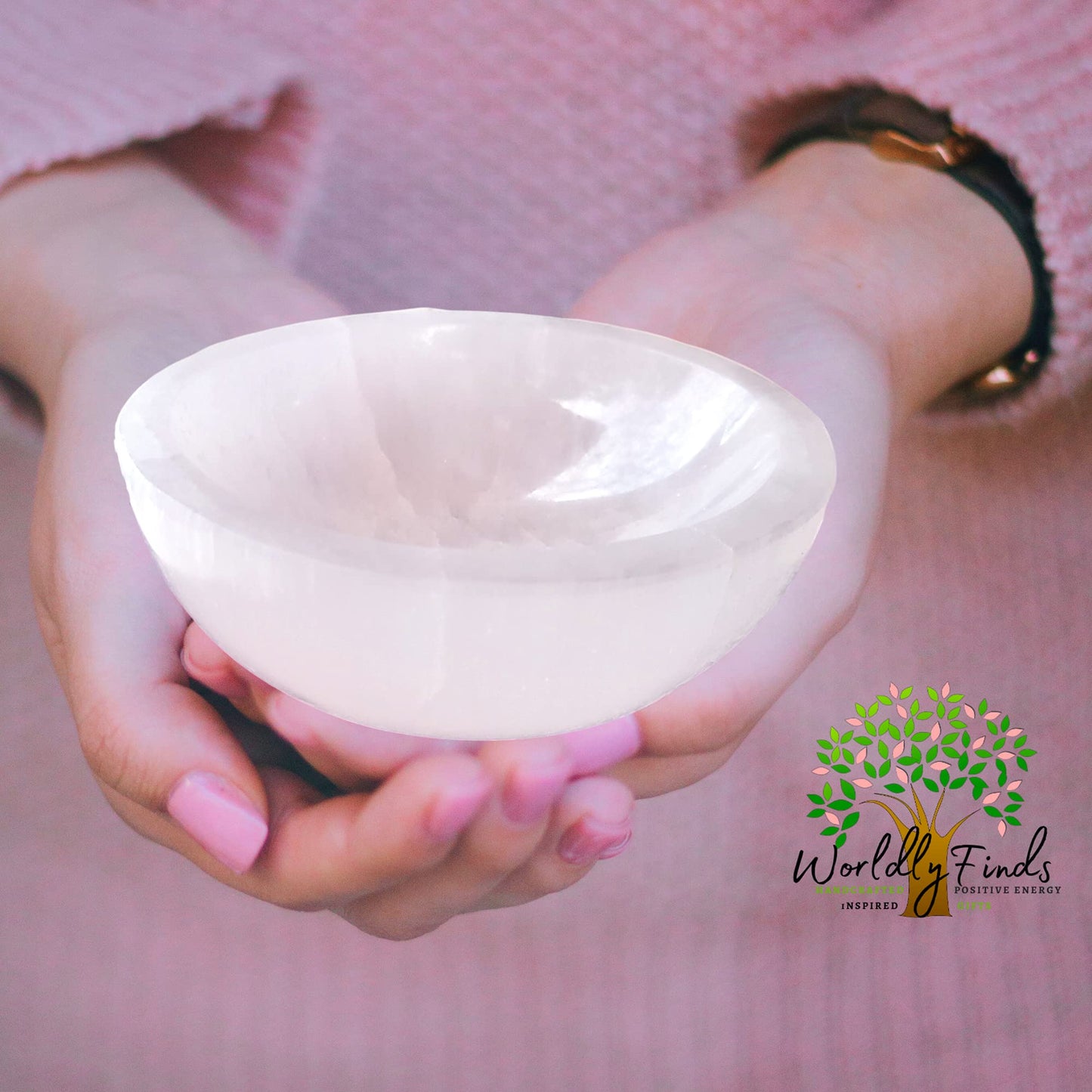 Worldly Finds Selenite Crystal Smudge Bowl 4 Inch, 6 Sizes, Hand-Carved, Moroccan Crystal Holder to Charge, Cleanse Crystals, Charging, Smudging Bowl, Spiritual Gifts, Wicca Supplies (4" Large)