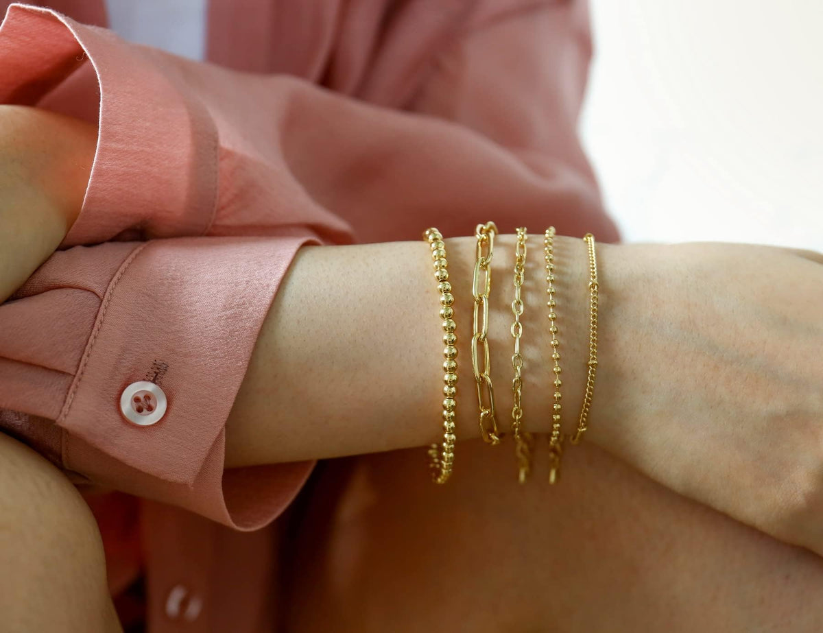 Waterproof Gold Bracelet Stack for Women Non Tarnish,Stainless Steel Dainty Bracelets Layered Paper Clip Bracelet Chain Bracelet for Women Jewelry